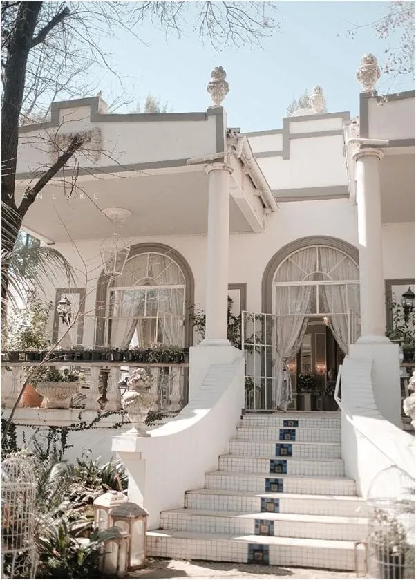 Property building in Pheasant Hill Bed and Breakfast