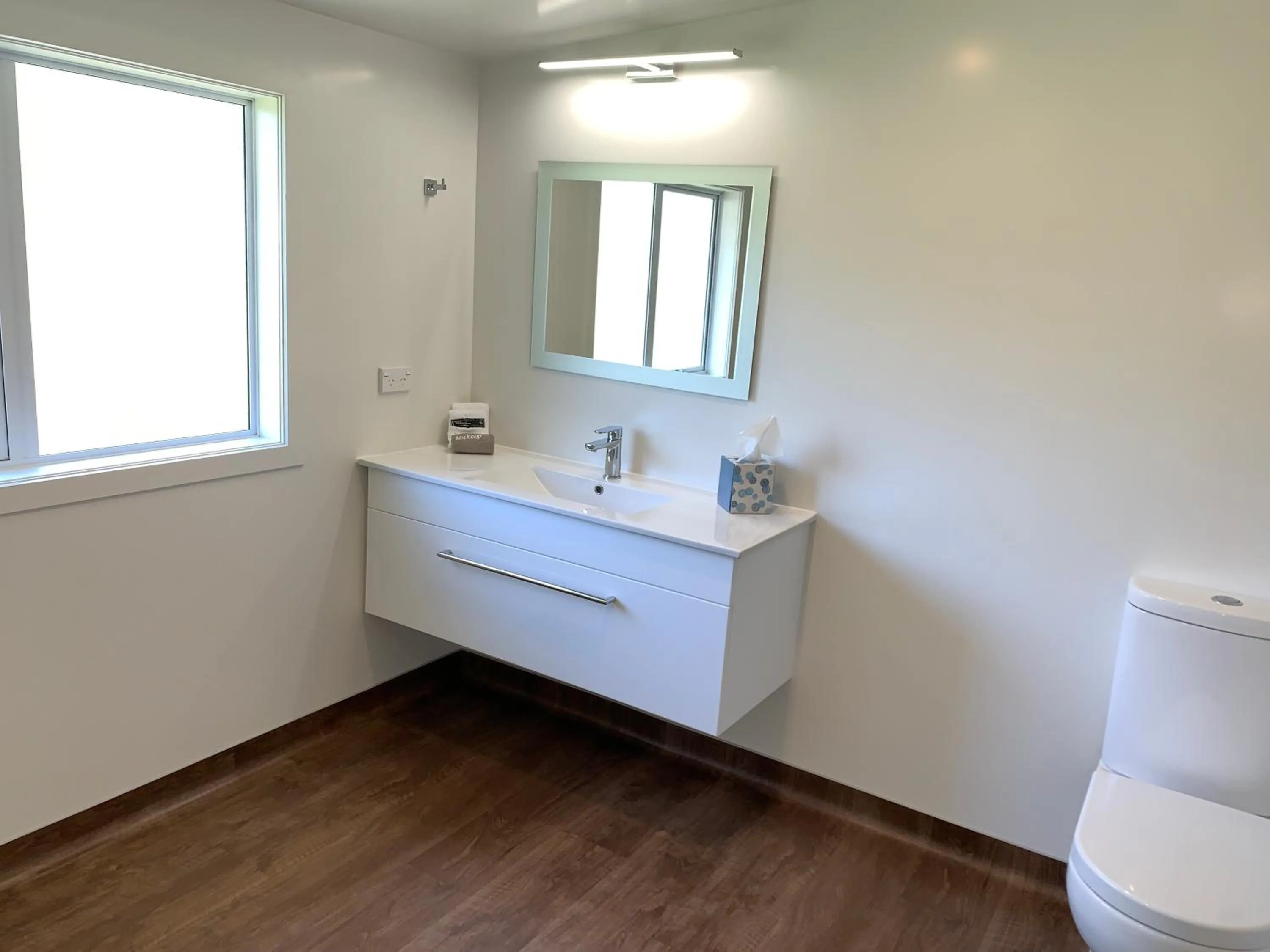 Bathroom in Woodstock Hotel