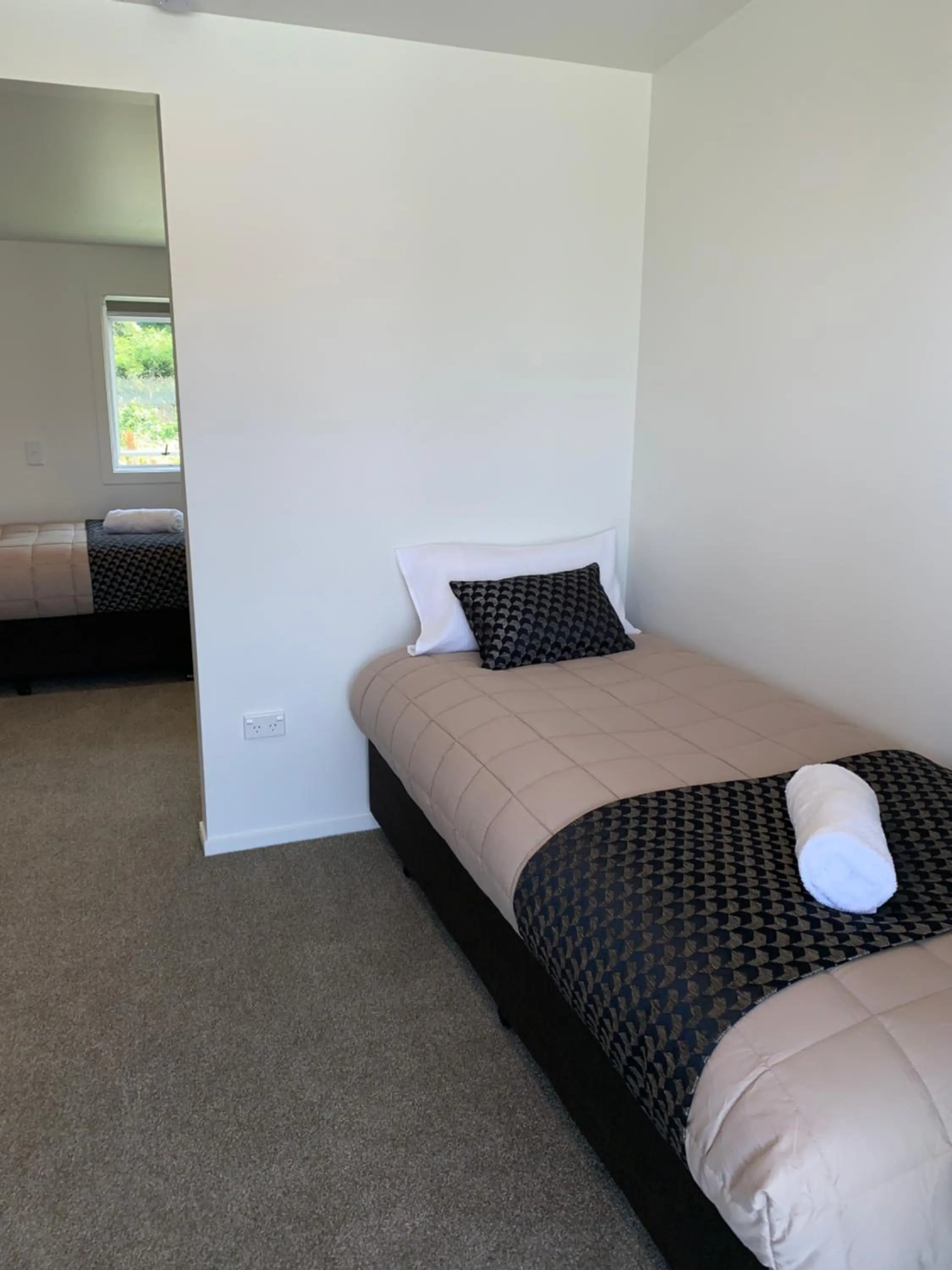 Bed in Woodstock Hotel