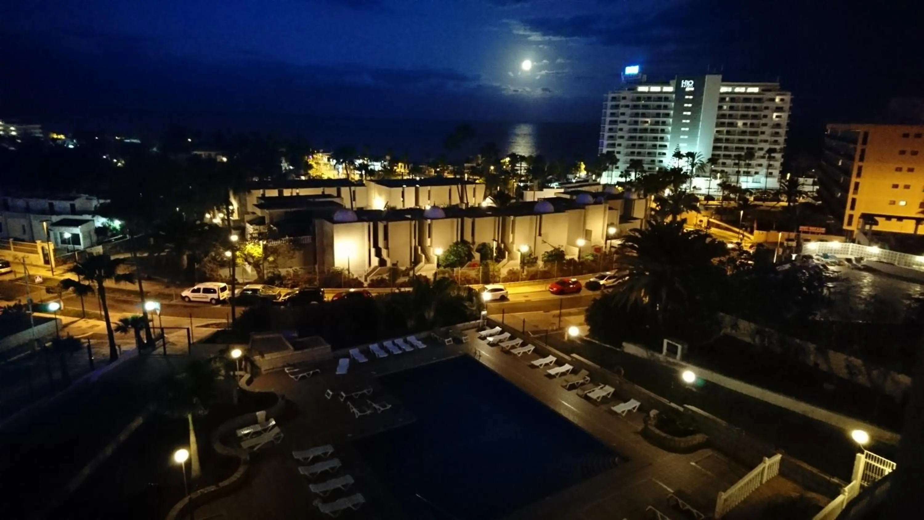 Night in Apartamentos Borinquen