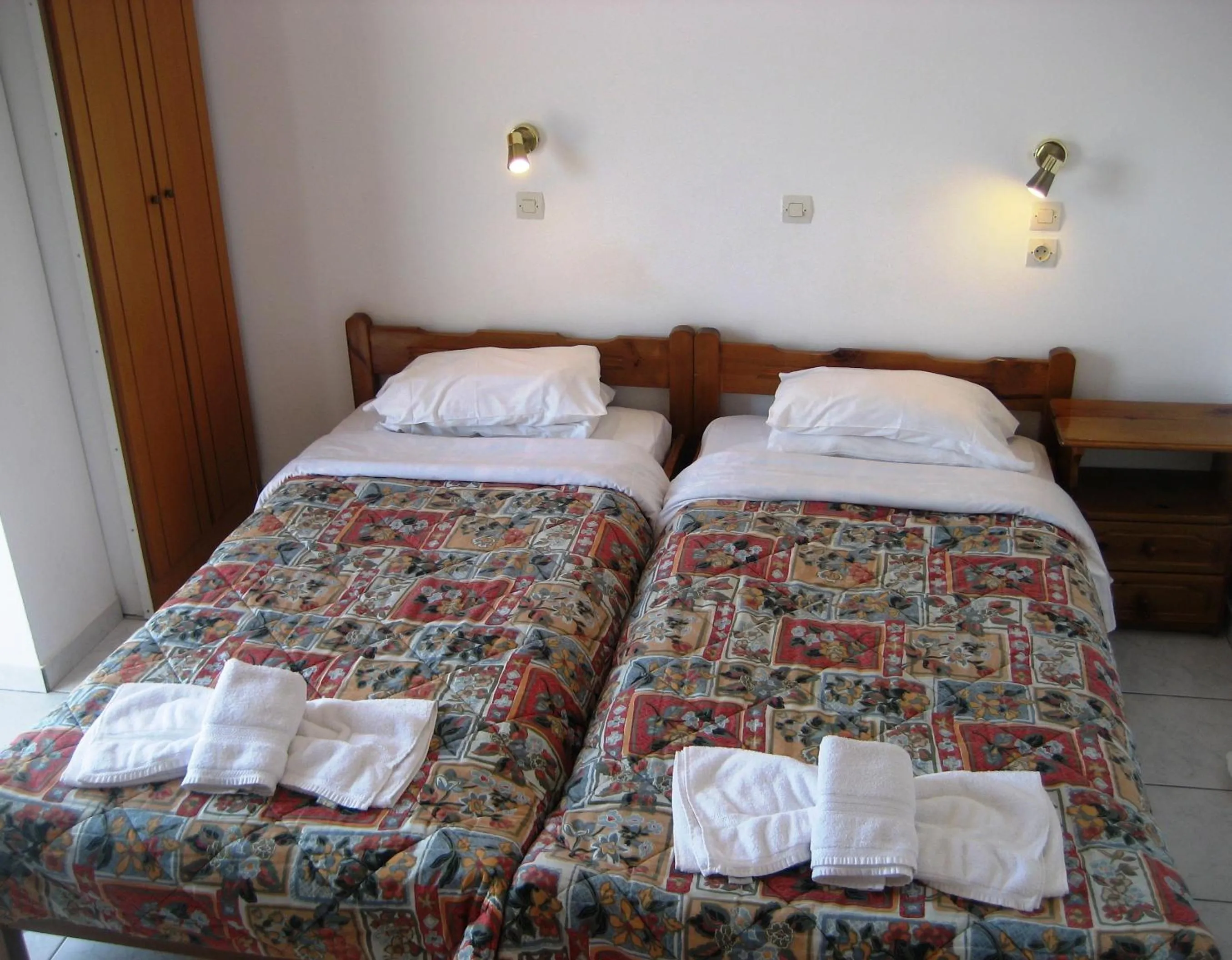 Bed in Haris Studios