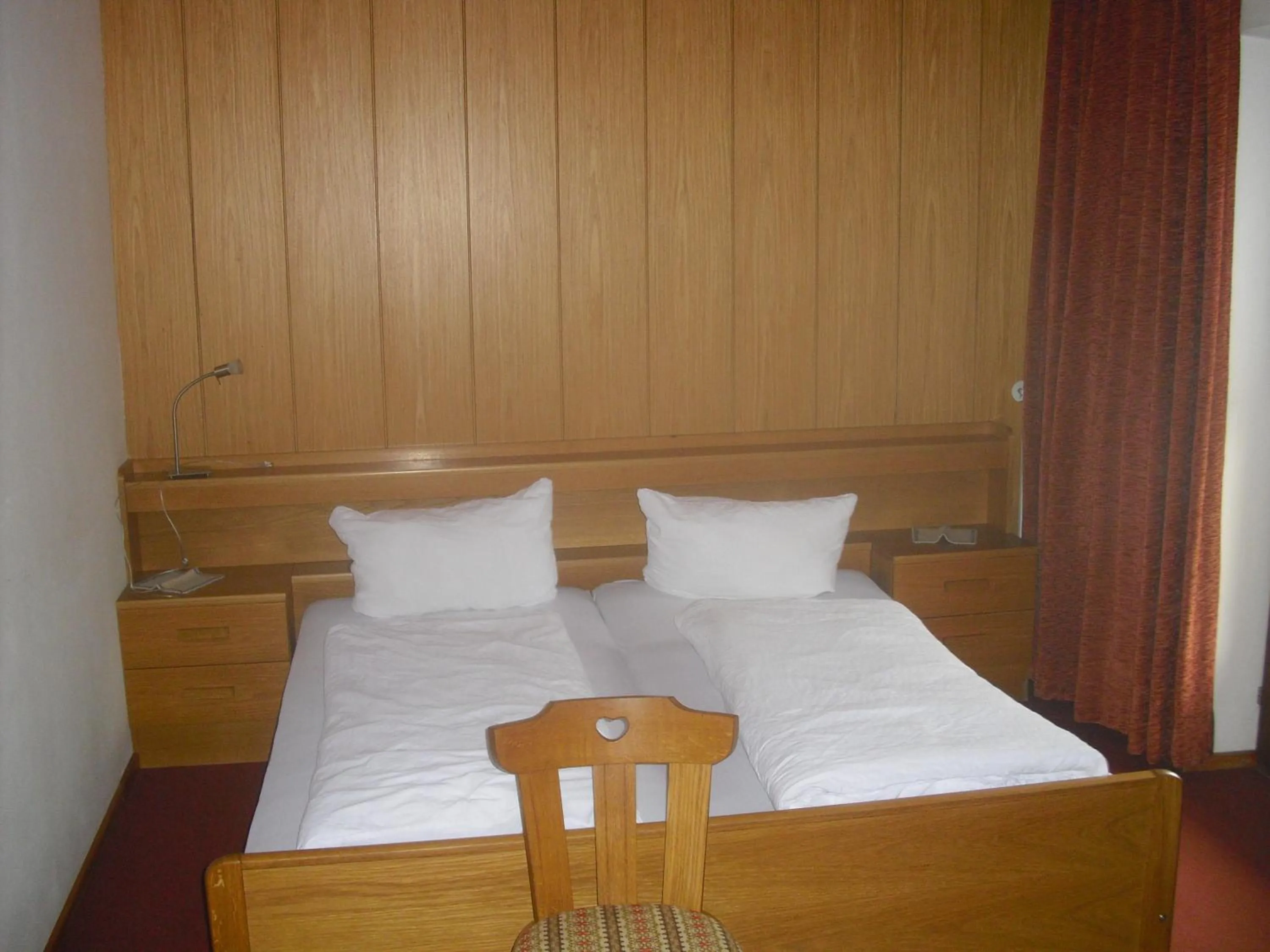 Photo of the whole room, Bed in Hotel Edelweiss