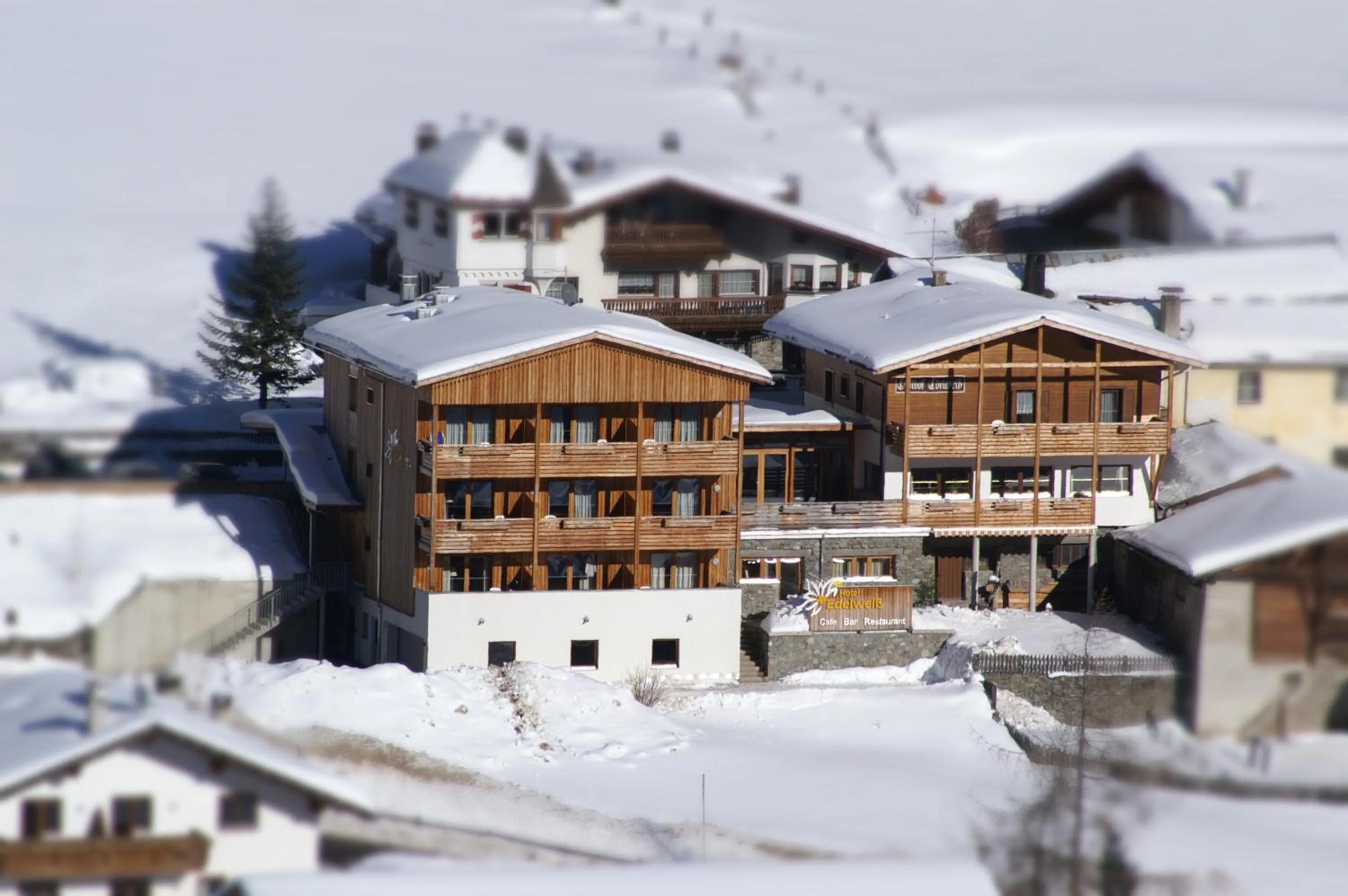 Property building in Hotel Edelweiss