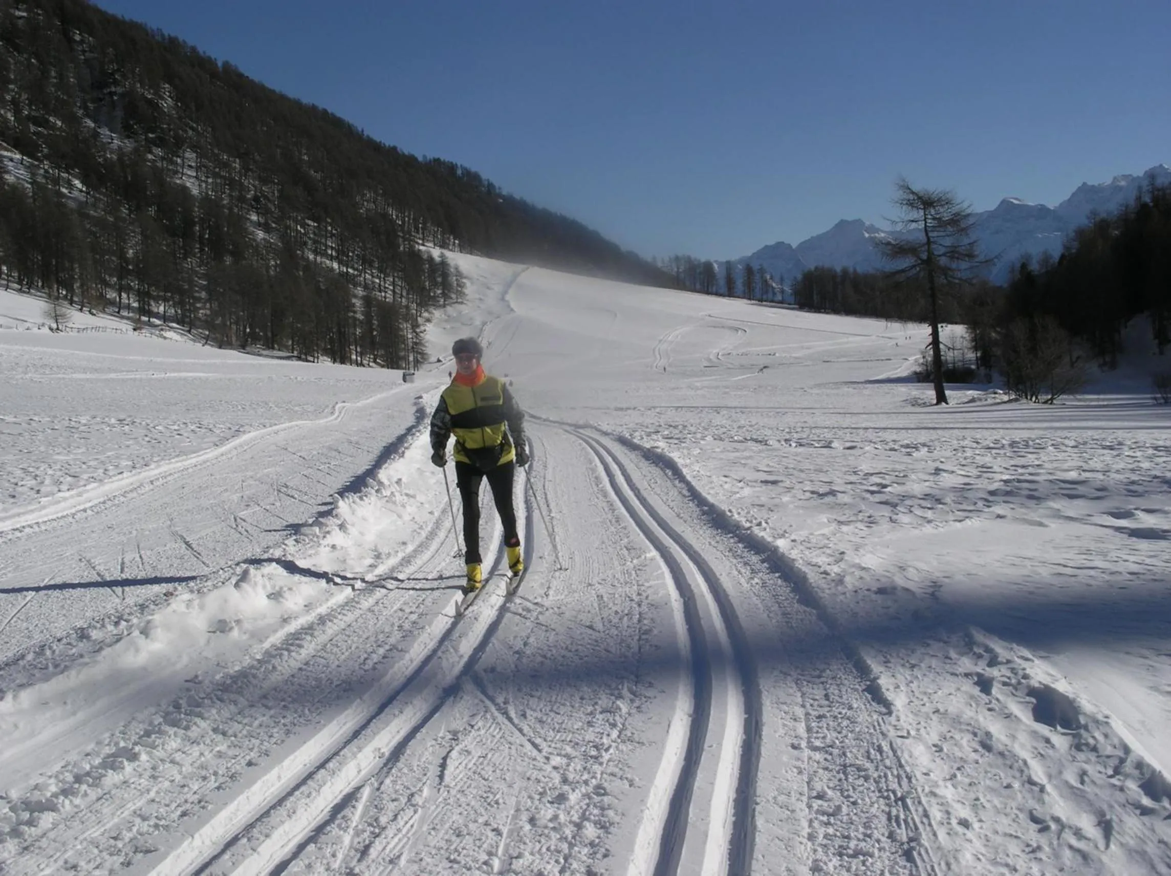 Skiing in Hotel Edelweiss