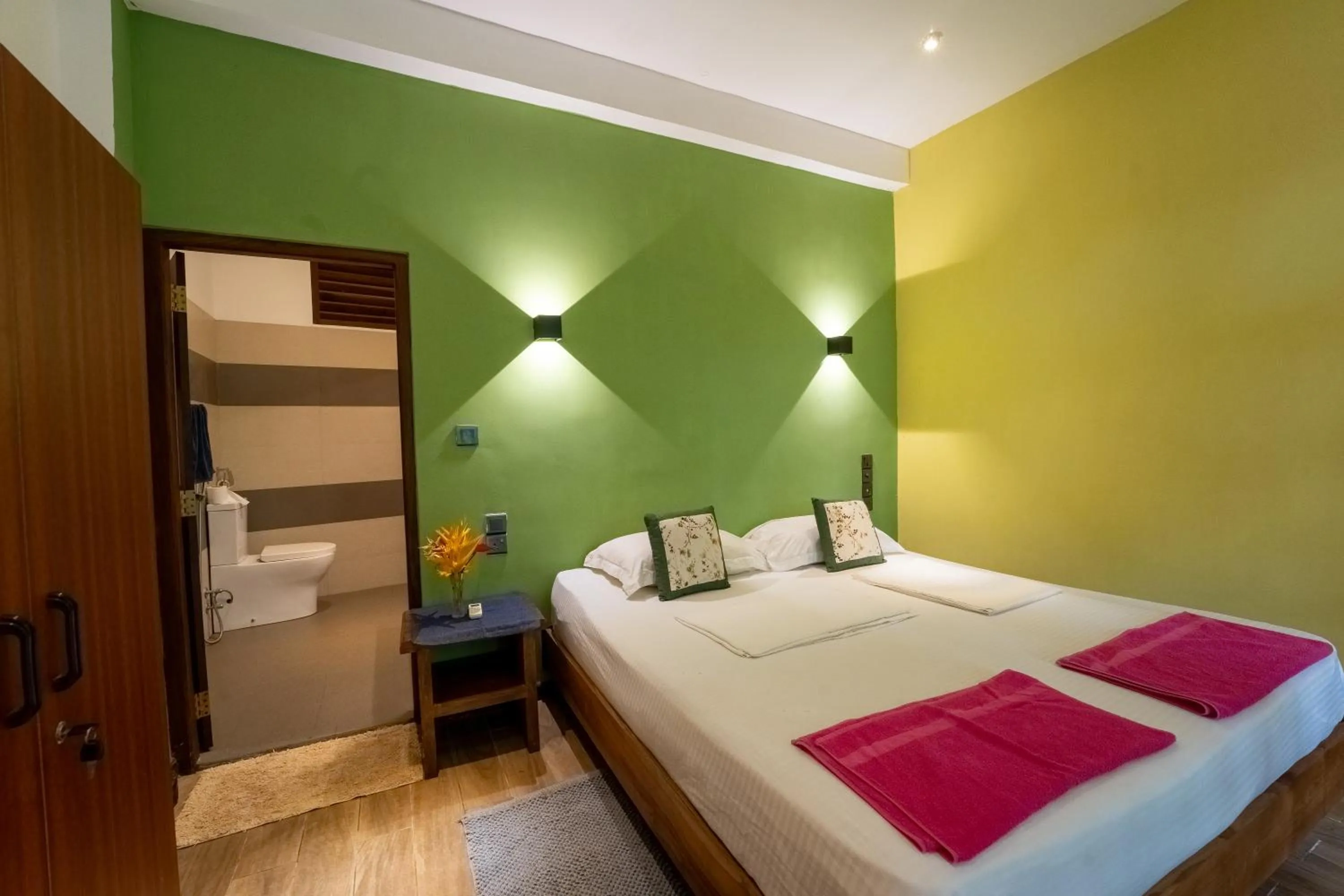 Bed in Rawanaz
