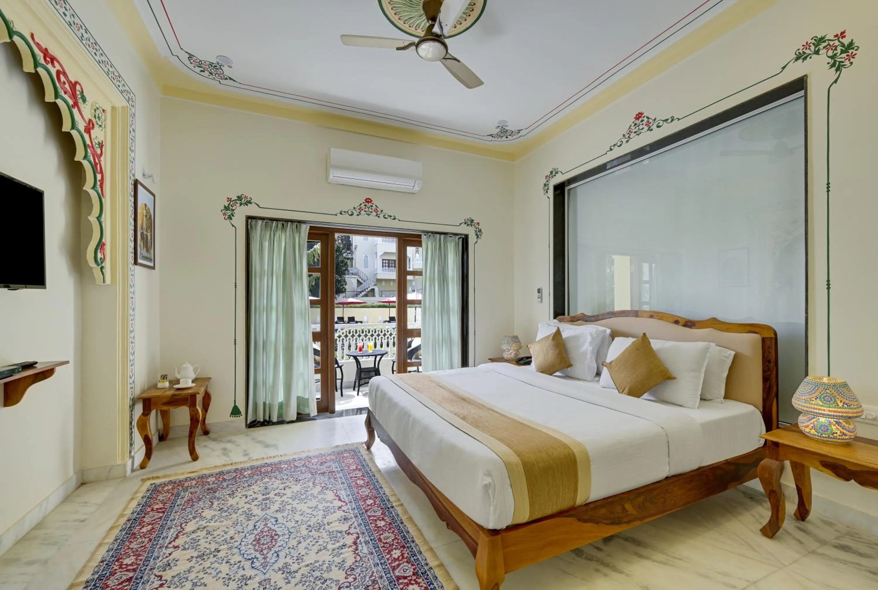 Bedroom, Bed in The Everest Hill Resort & Spa-Kumbhalgarh