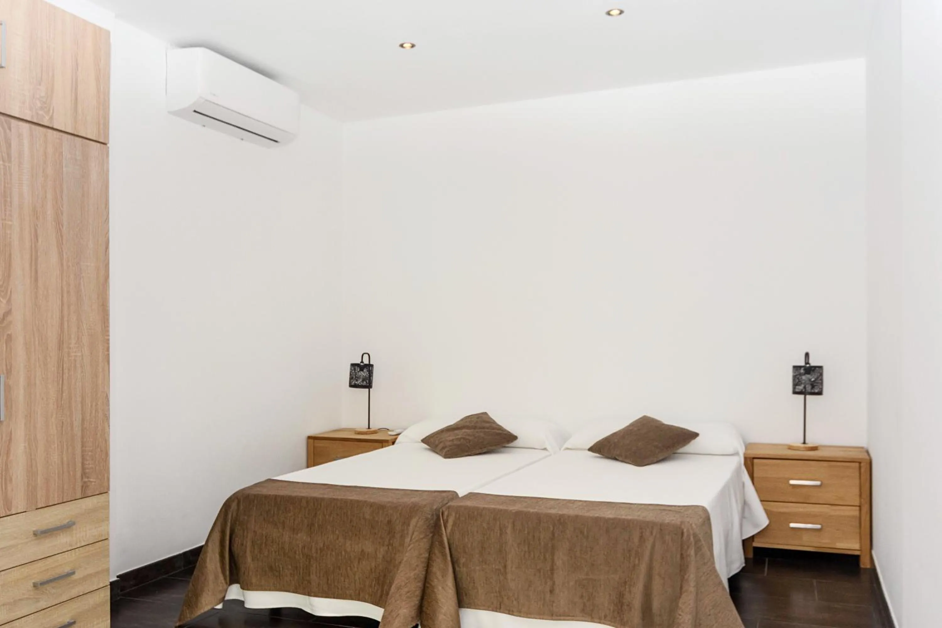 Photo of the whole room, Bed in Apartamentos Mirador