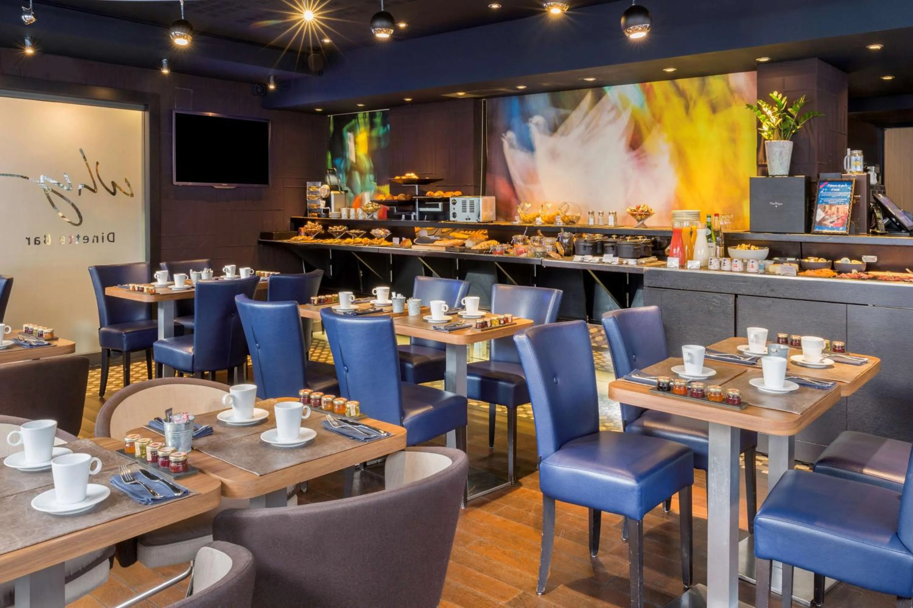 Restaurant/places to eat in Best Western Premier Why Hotel