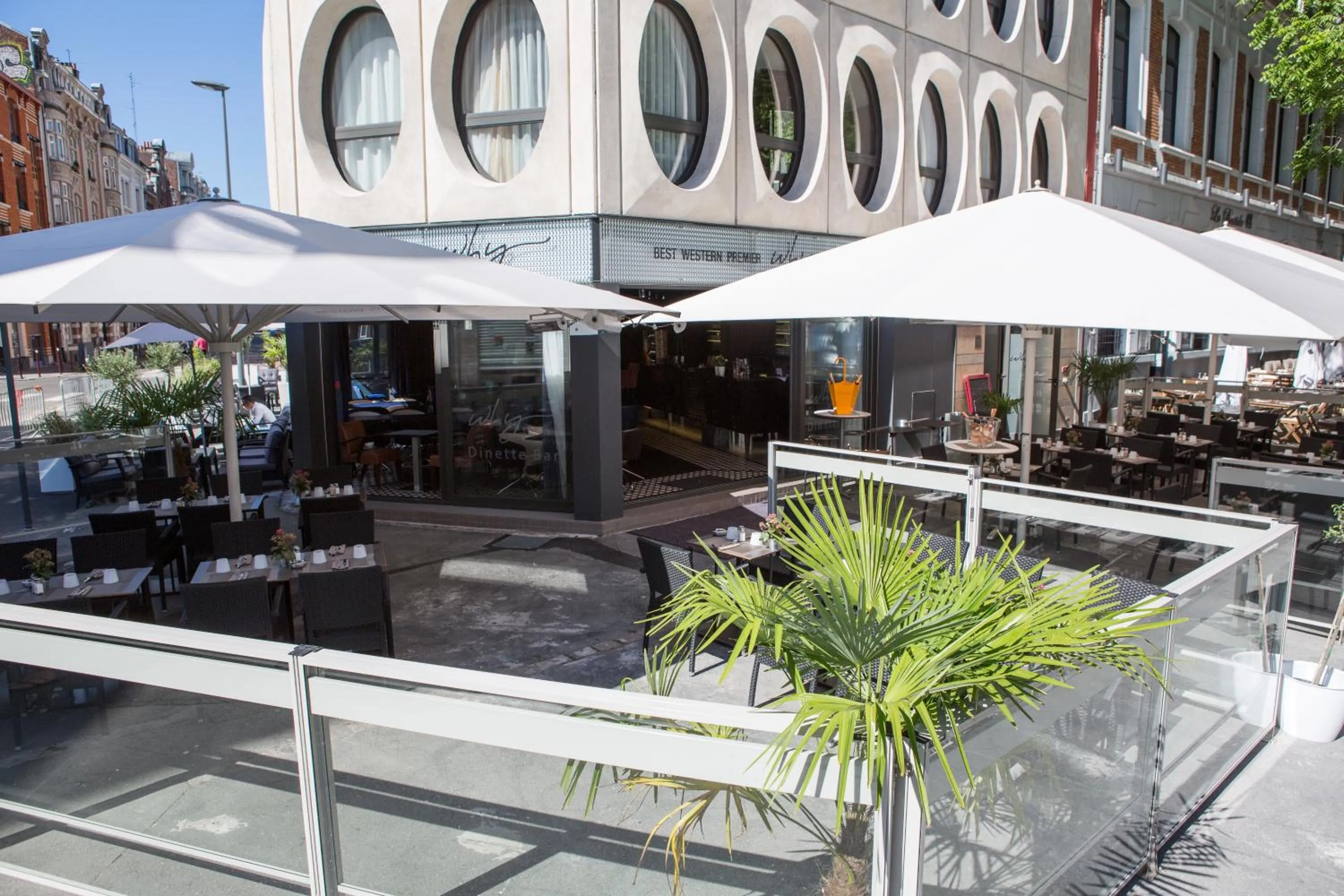 Facade/entrance in Best Western Premier Why Hotel