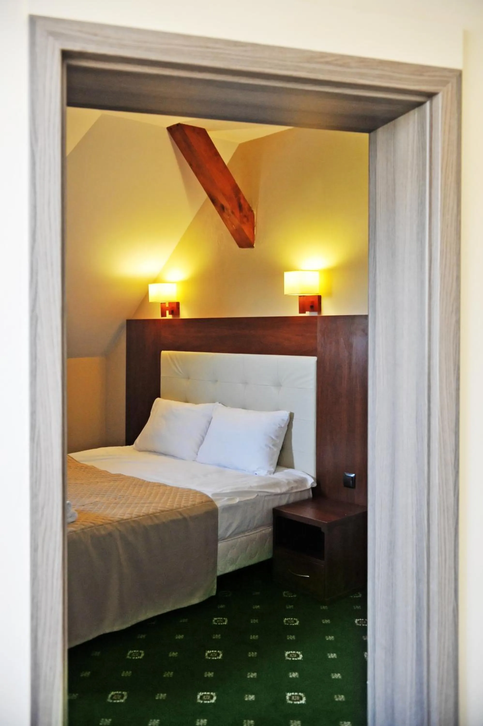 Seating area, Bed in Zajazd Bieszczadzka Ostoja