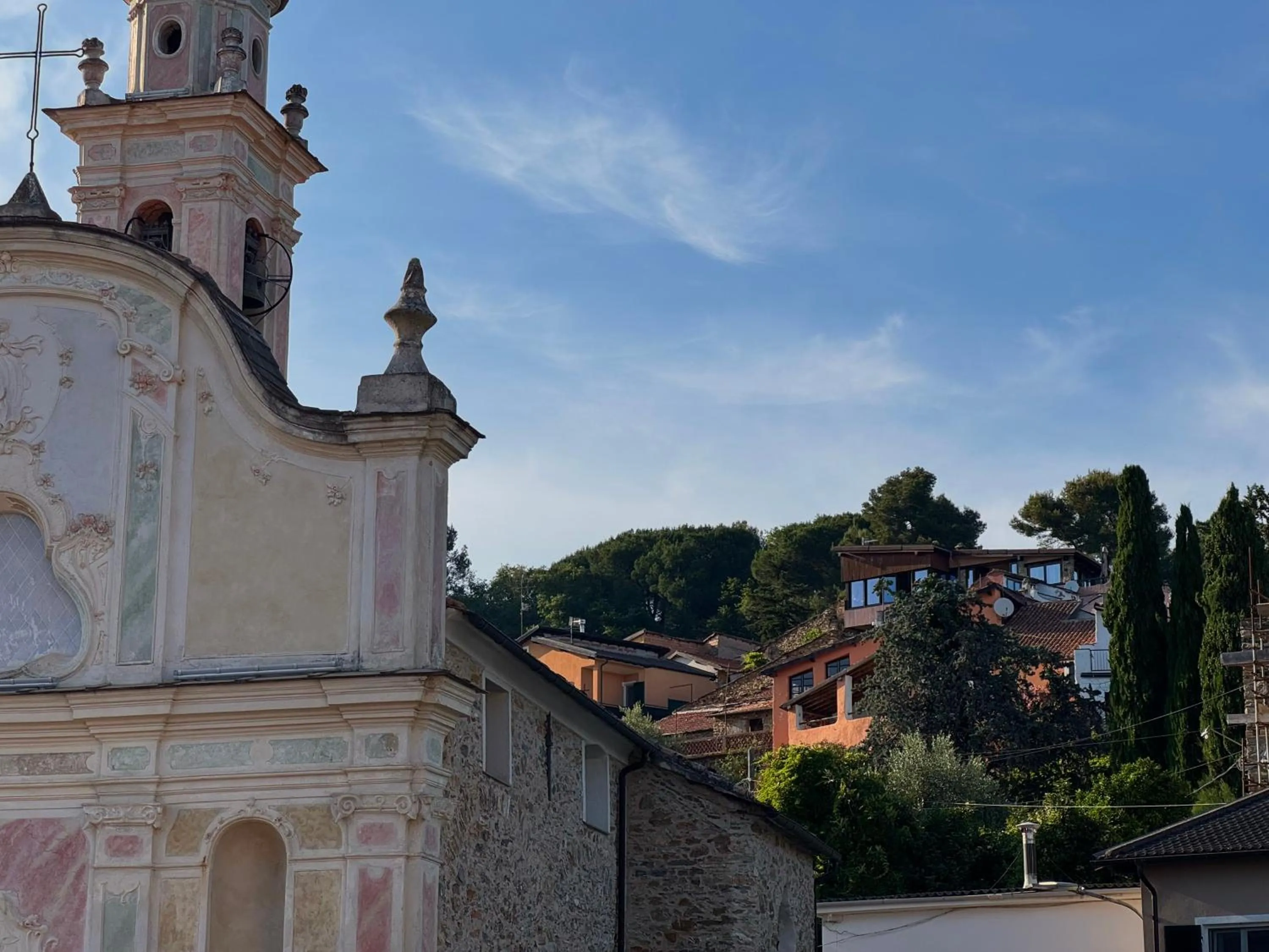 Nearby landmark in Ligo
