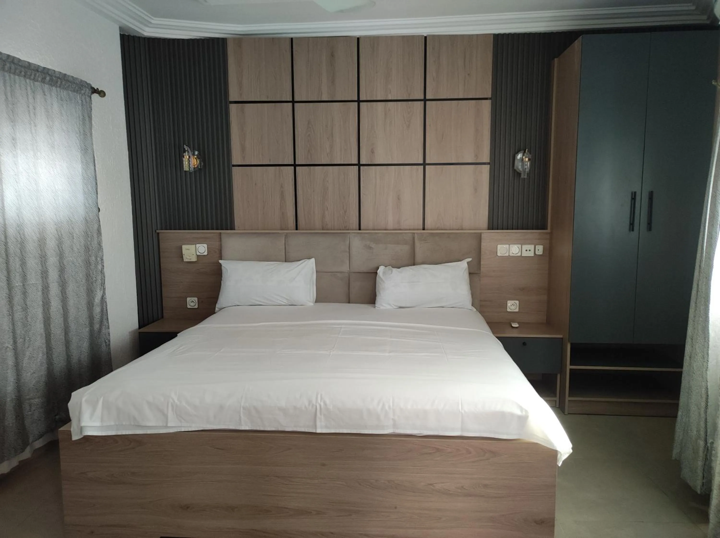 Bed in Amazing Grace Residence