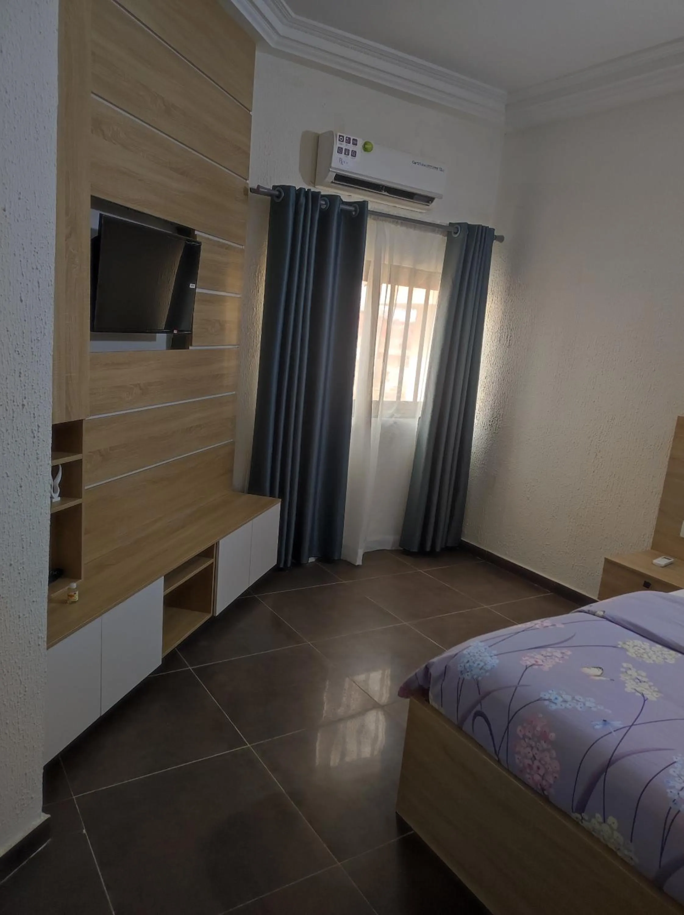 TV and multimedia, Bed in Amazing Grace Residence