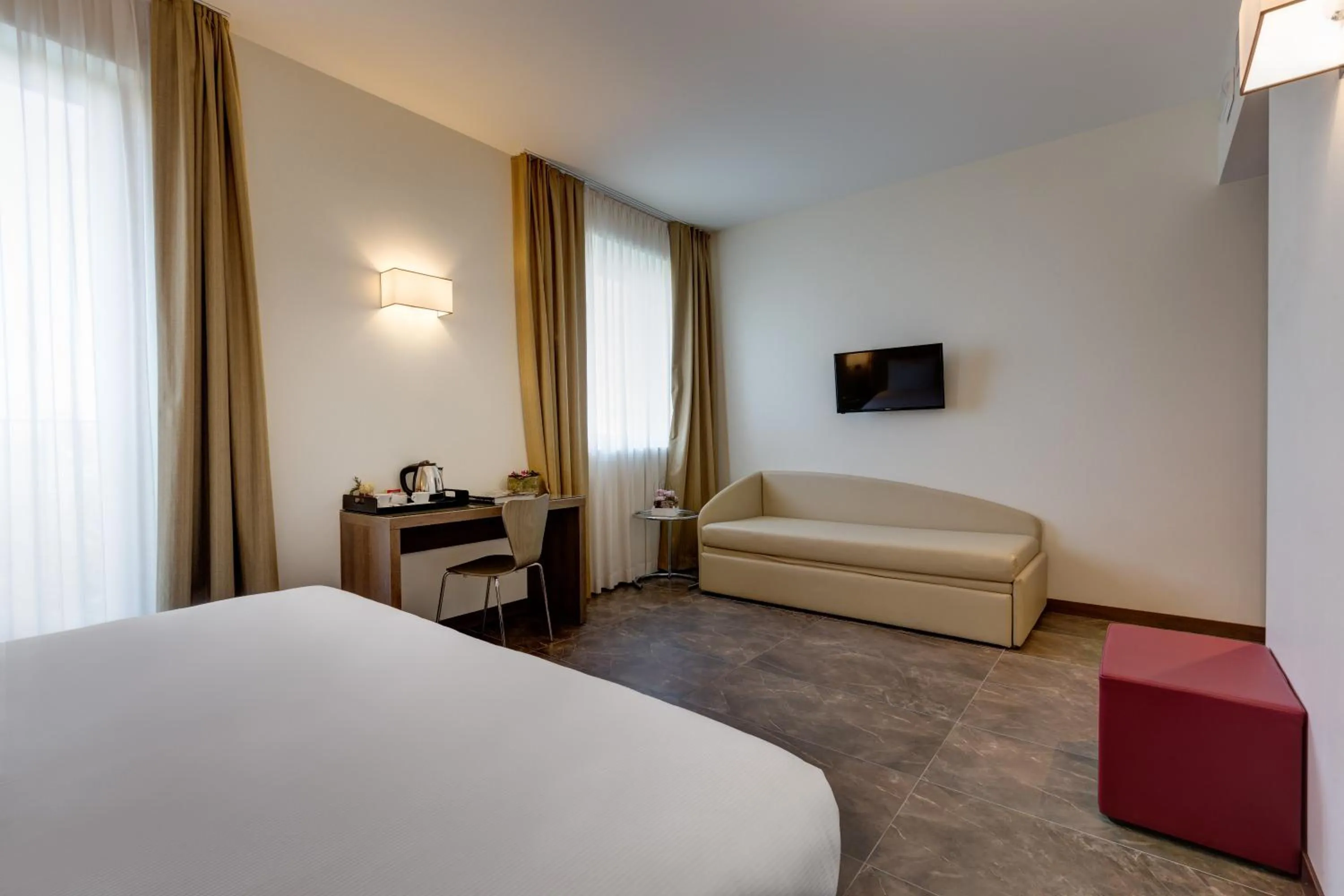 Bedroom, Bed in Klima Hotel Milano Fiere