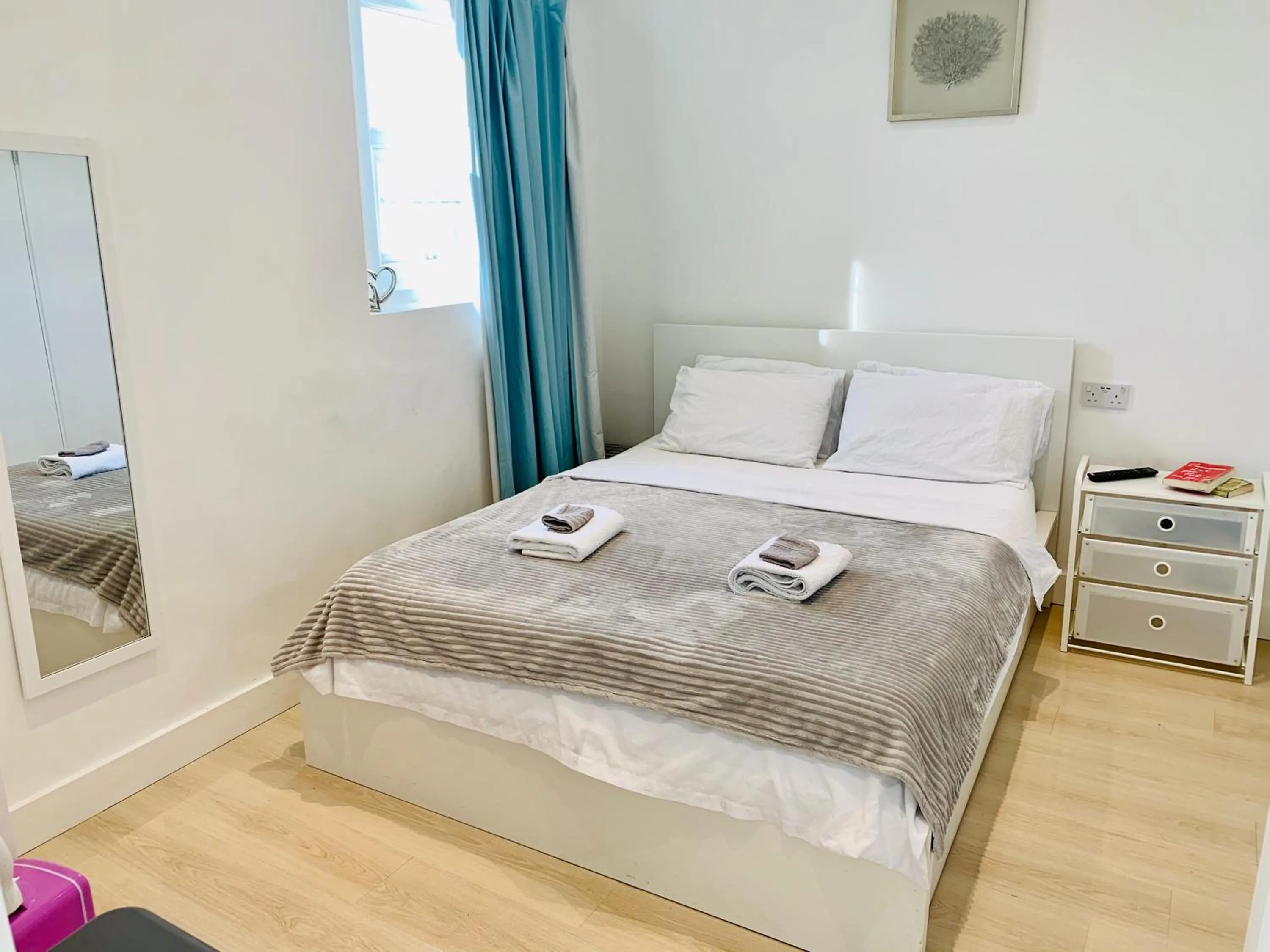 Bedroom, Bed in Quiet cosy rooms