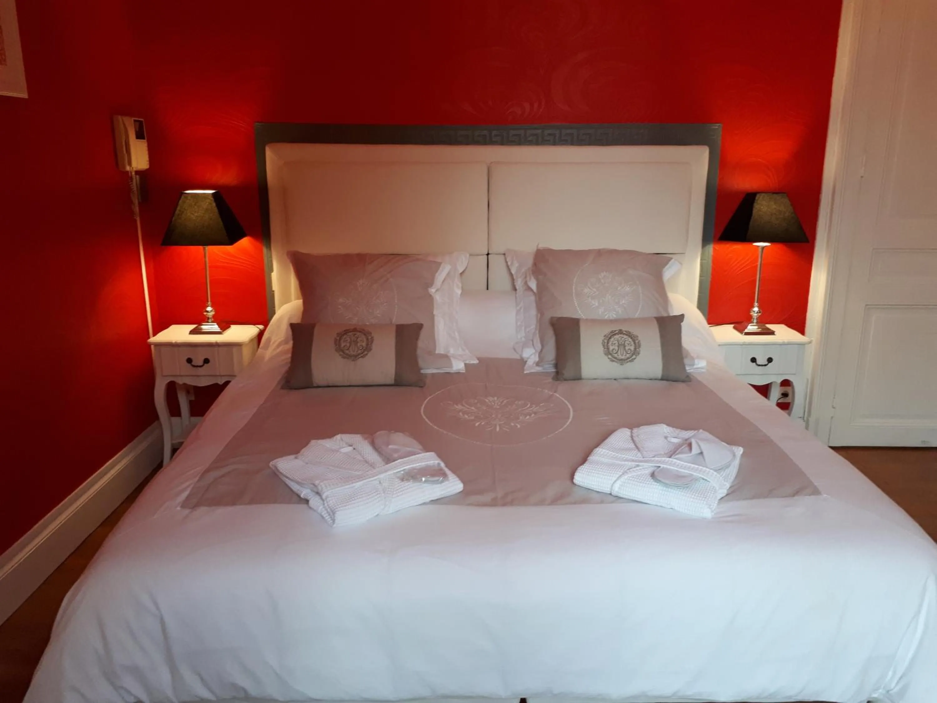 Garden view, Bed in Le Manoir de la mantille