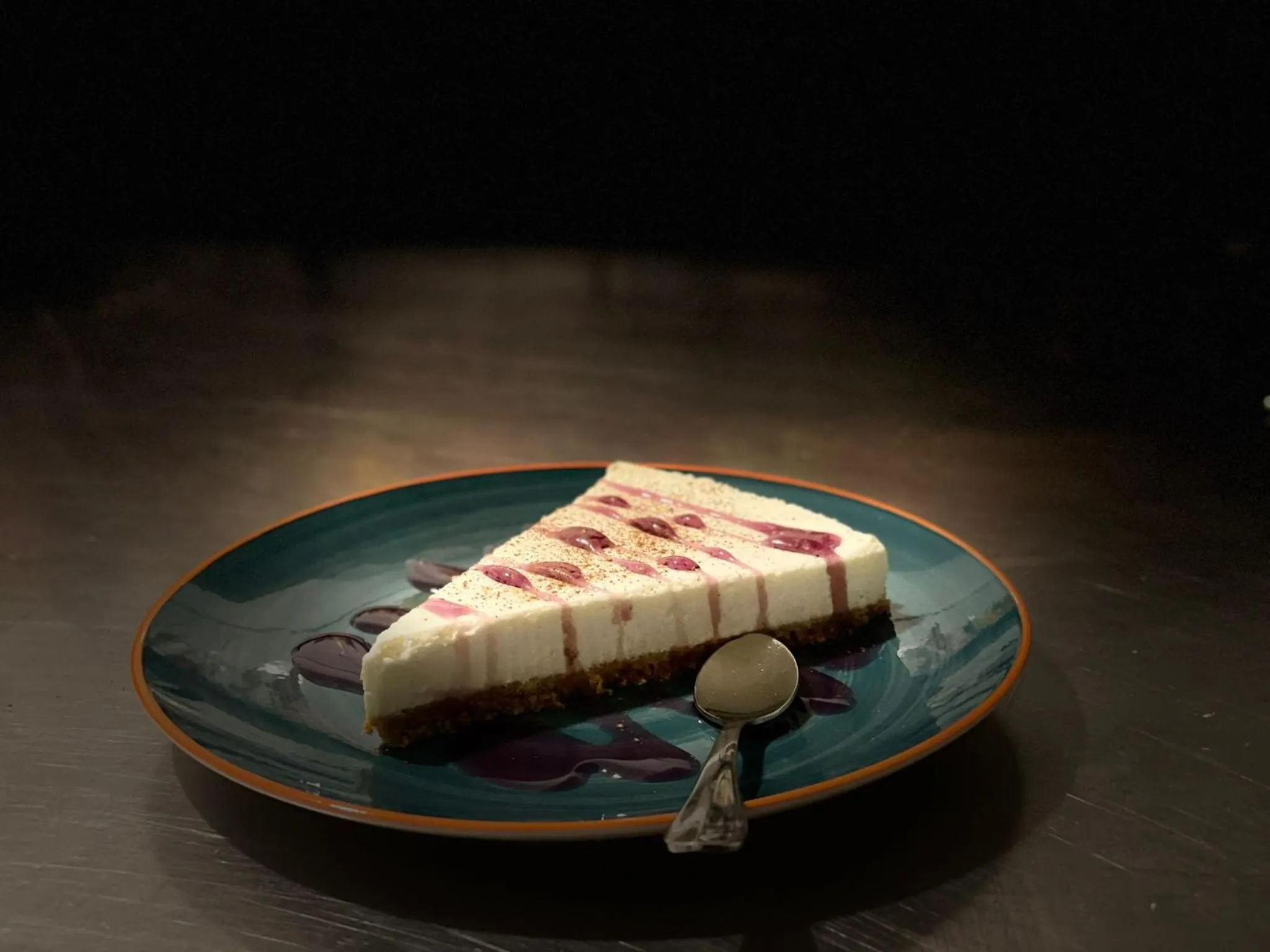 Restaurant/places to eat in Poet Pastior Residence