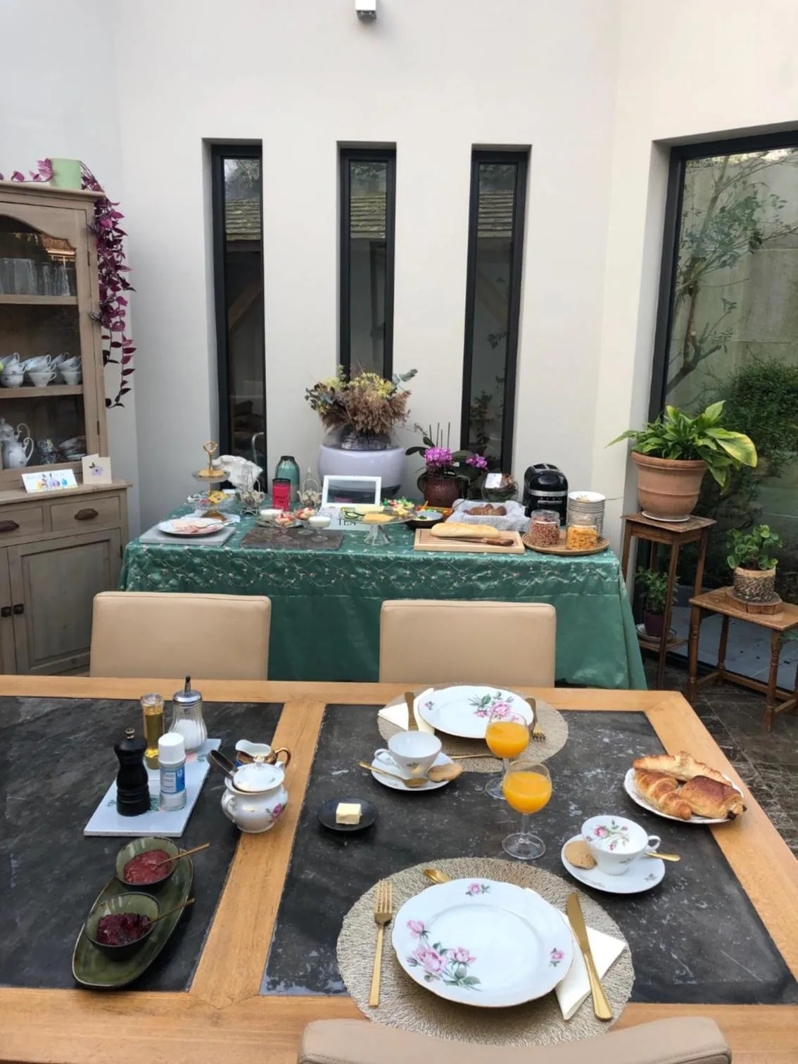 Food and drinks in B&B Huis Willaeys