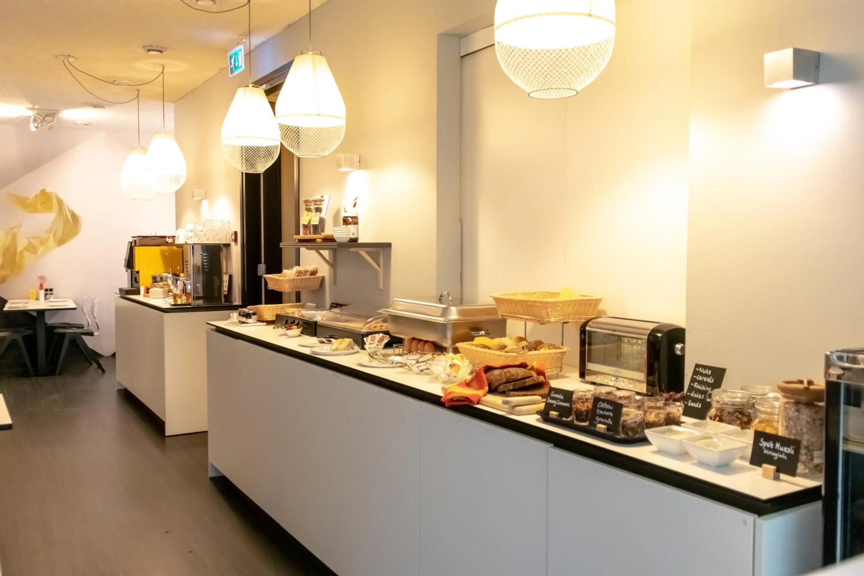 Breakfast in Design Hotel Modez