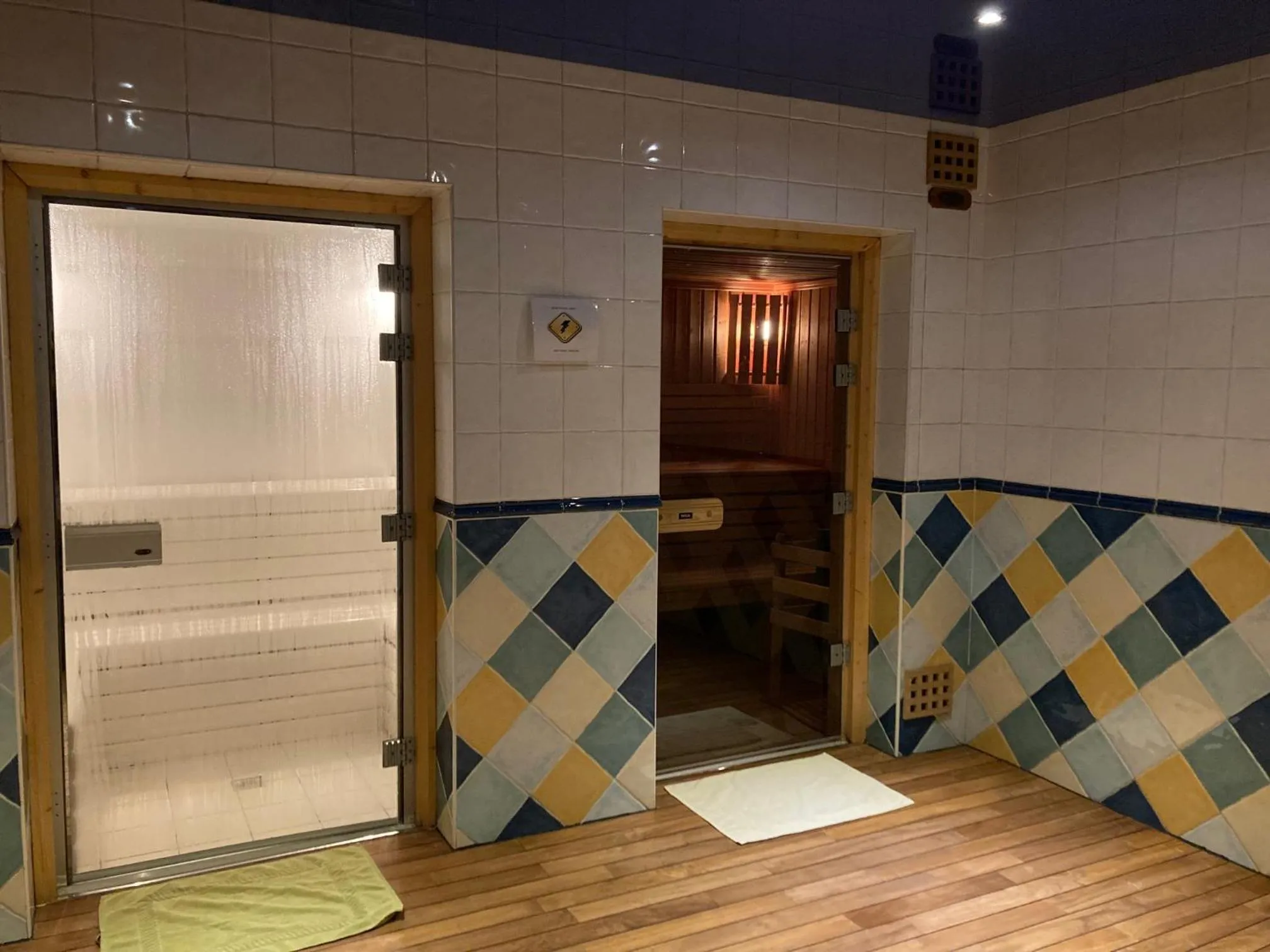 Property building in Oustalet