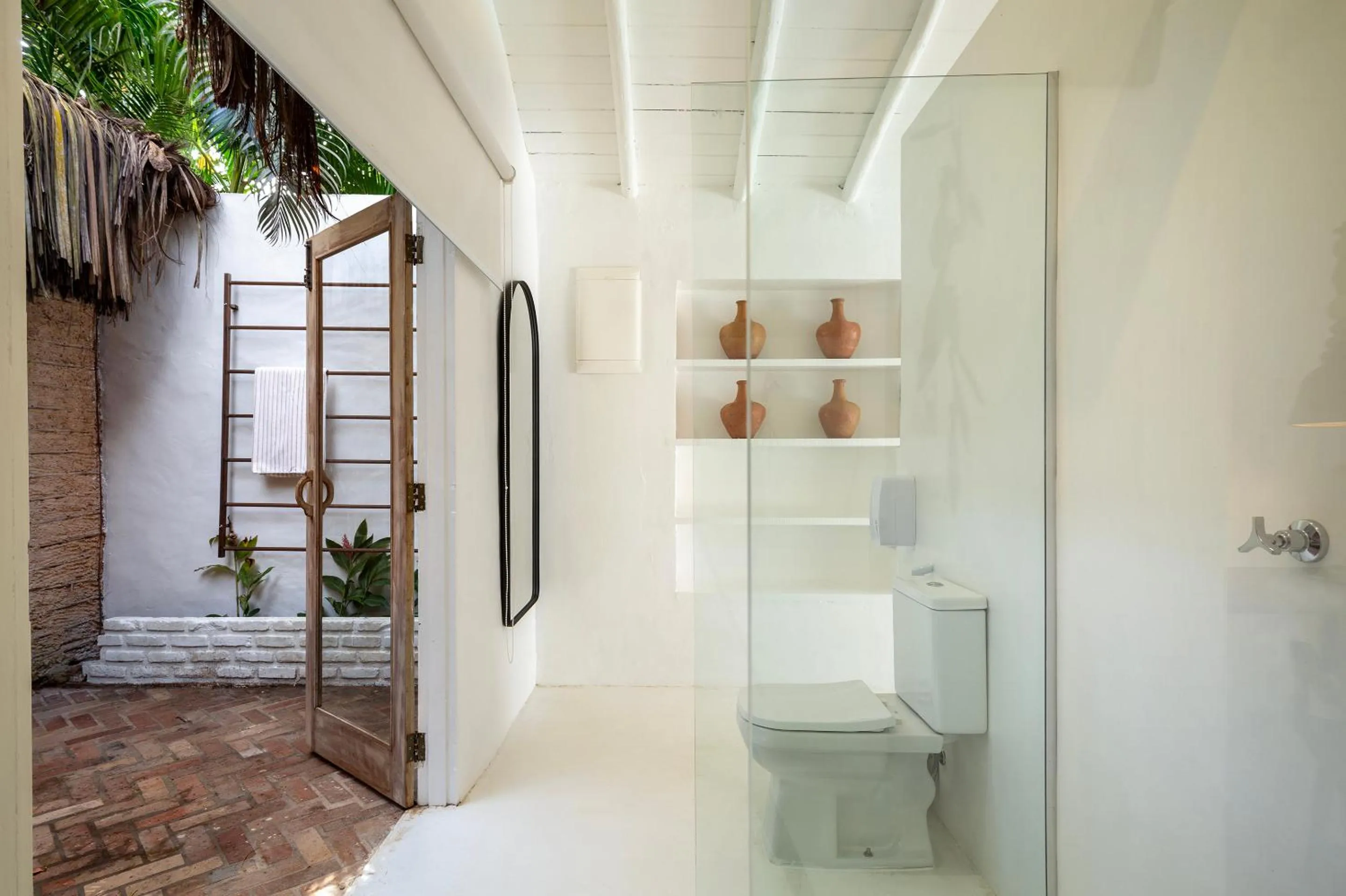 Bathroom in Pousada Seis e Meia