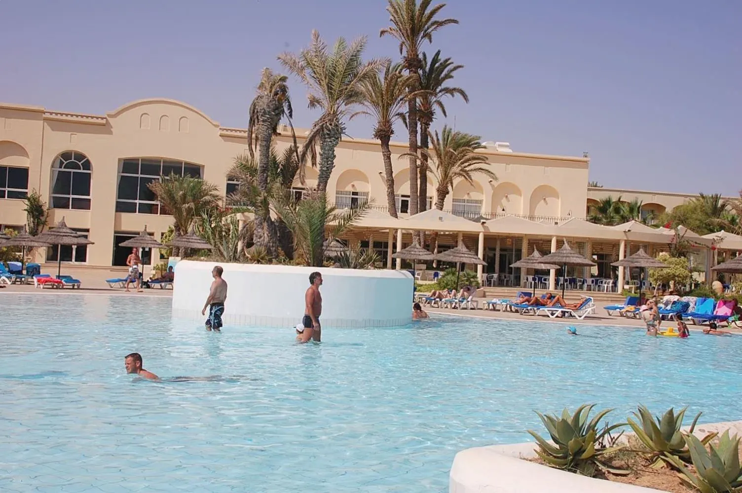 Swimming pool in Zephir Hôtel & Spa
