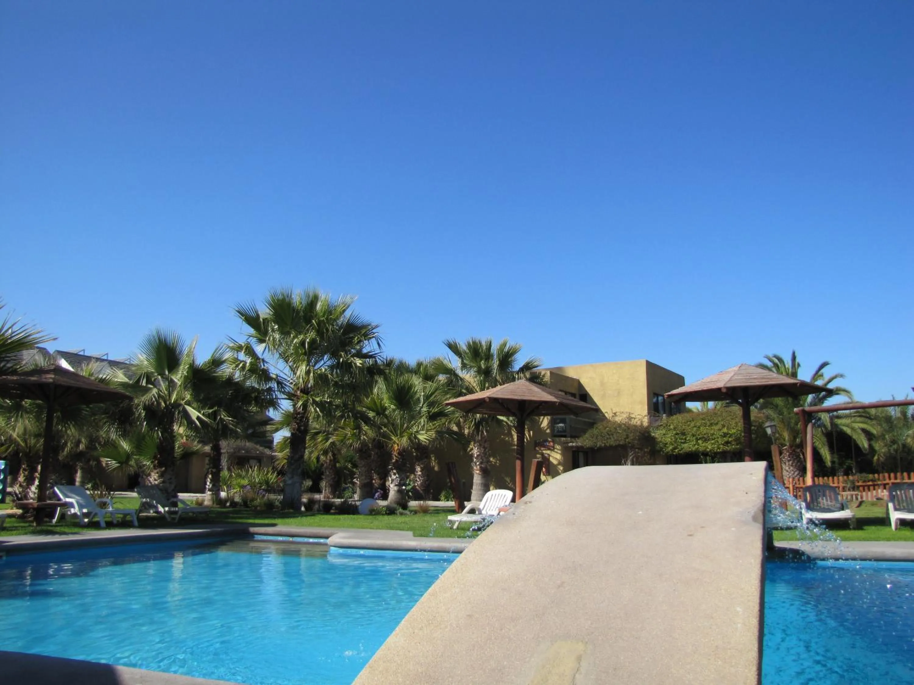 Swimming pool in Apart Hotel Gran Pacifico