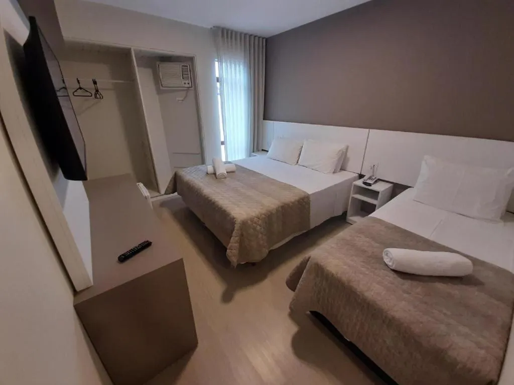 Bed in Caravaggio Praia Hotel