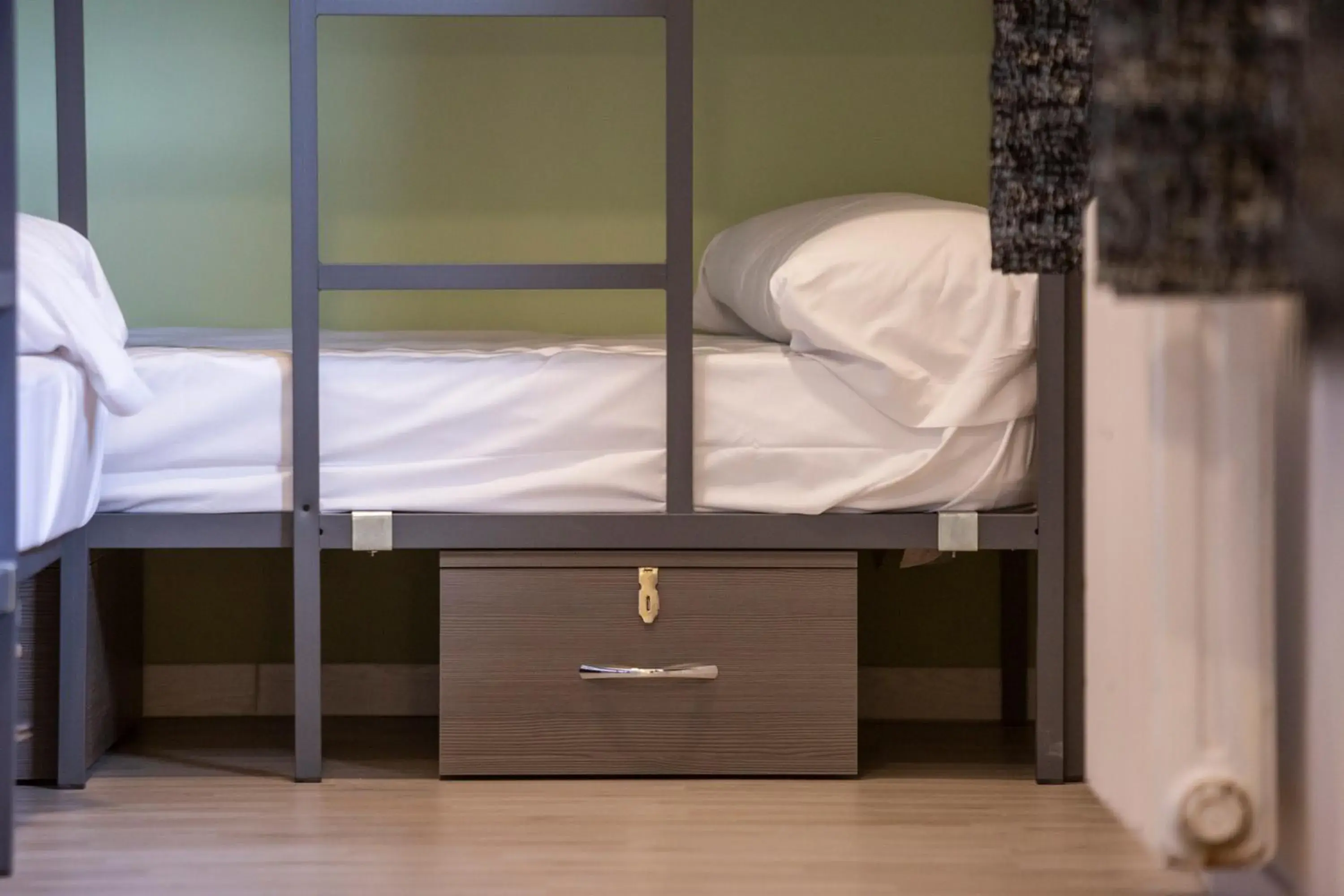 Bed in 8-Bed Mixed Dormitory Room in Hostel La Pedriza Bed in 8-Bed Mixed Dormitory Room in Hostel La Pedriza