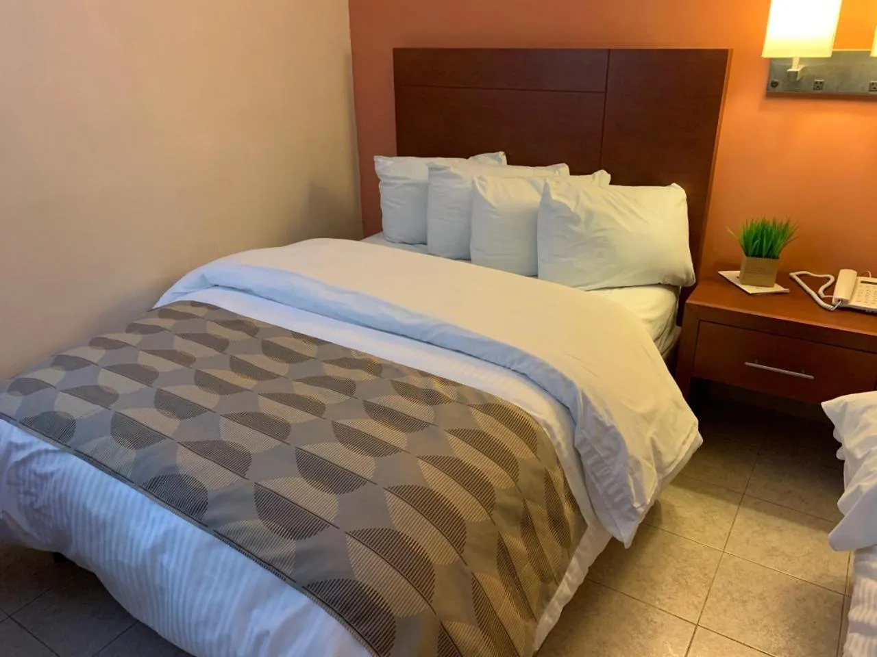 Property building, Bed in Casagrande Hotel