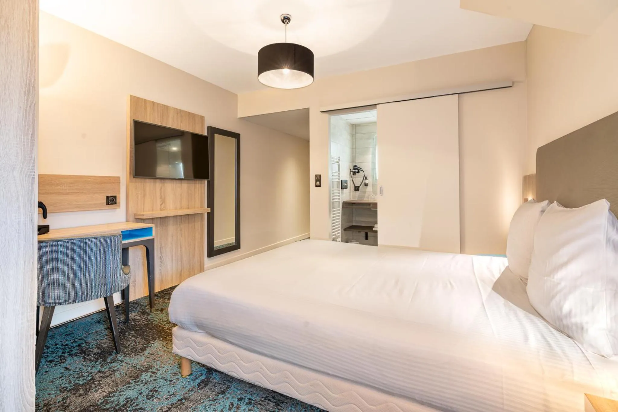 Bed in Hôtel Maison Turenne