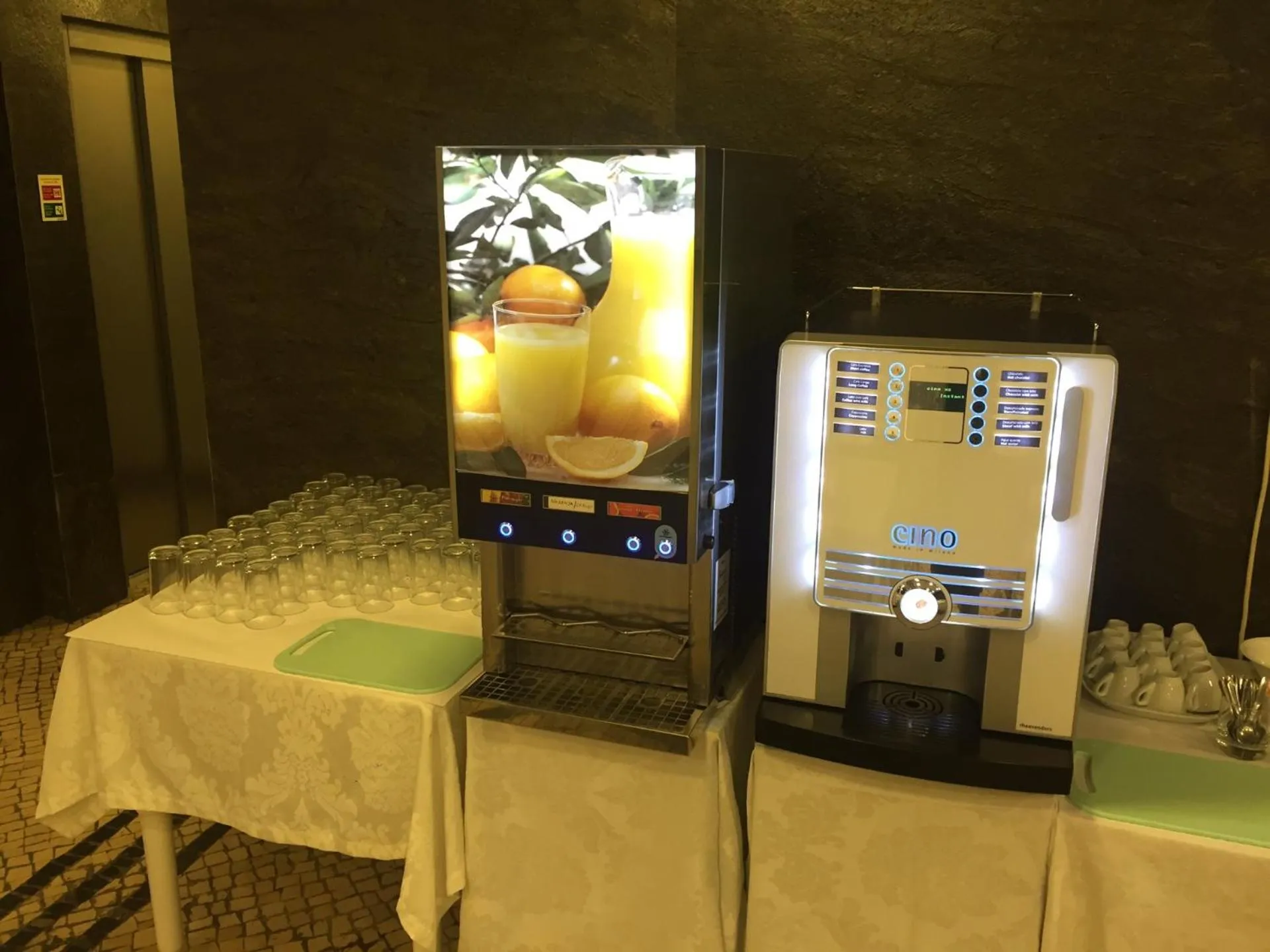 Breakfast in Hotel Oceano