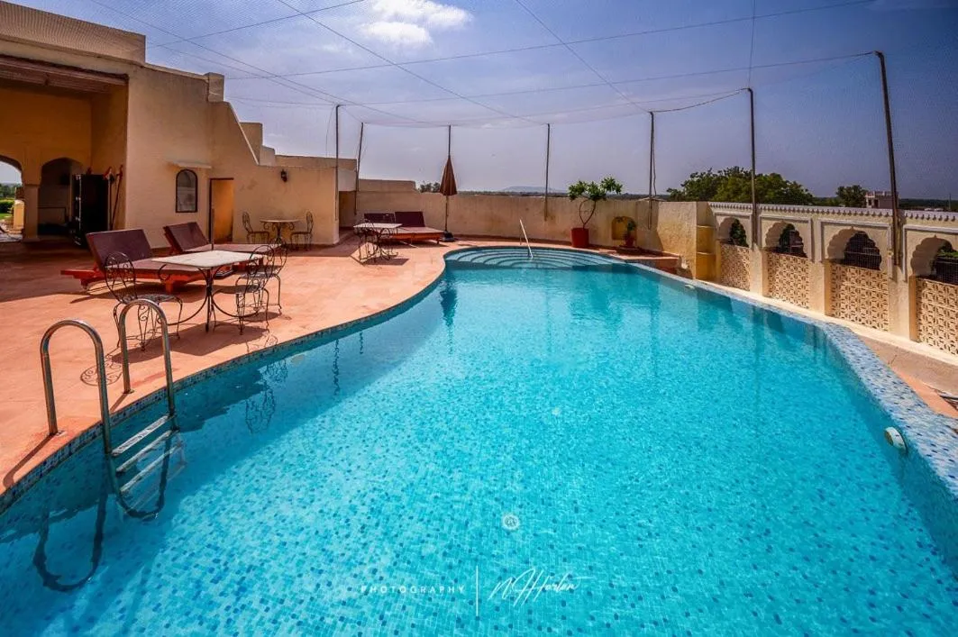 Day in Fort Barli - A 16th Century Castle