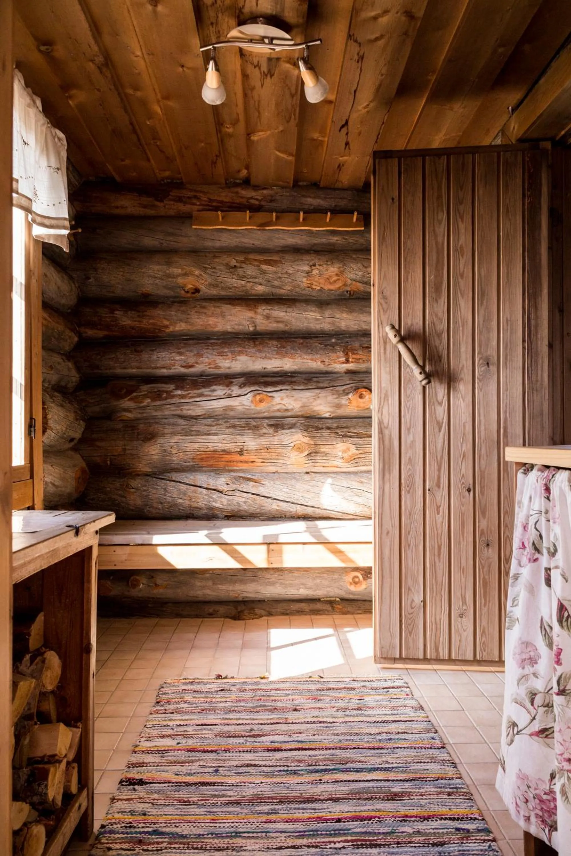 Toilet in Napapiirin Järvilomat