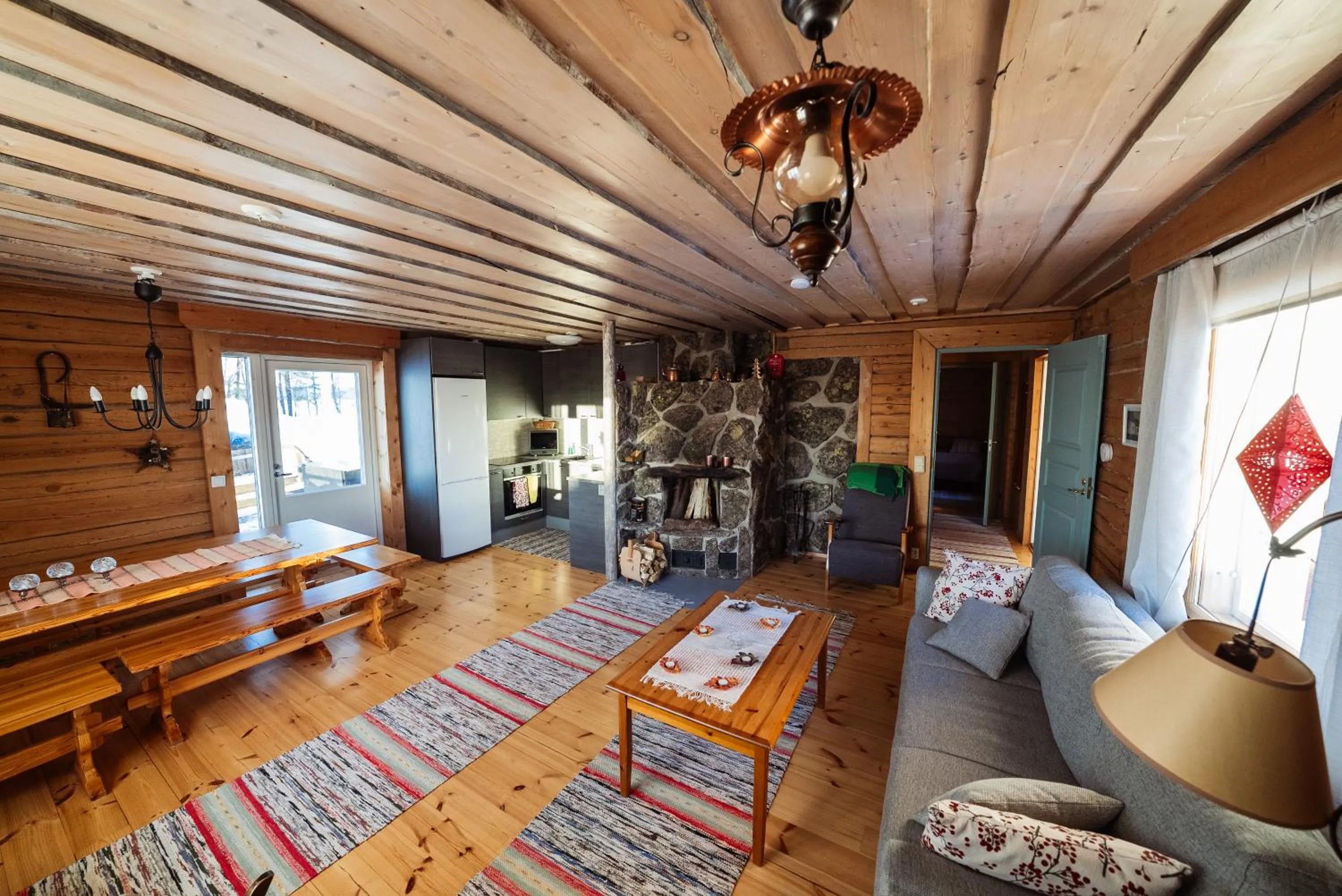 Living room in Napapiirin Järvilomat