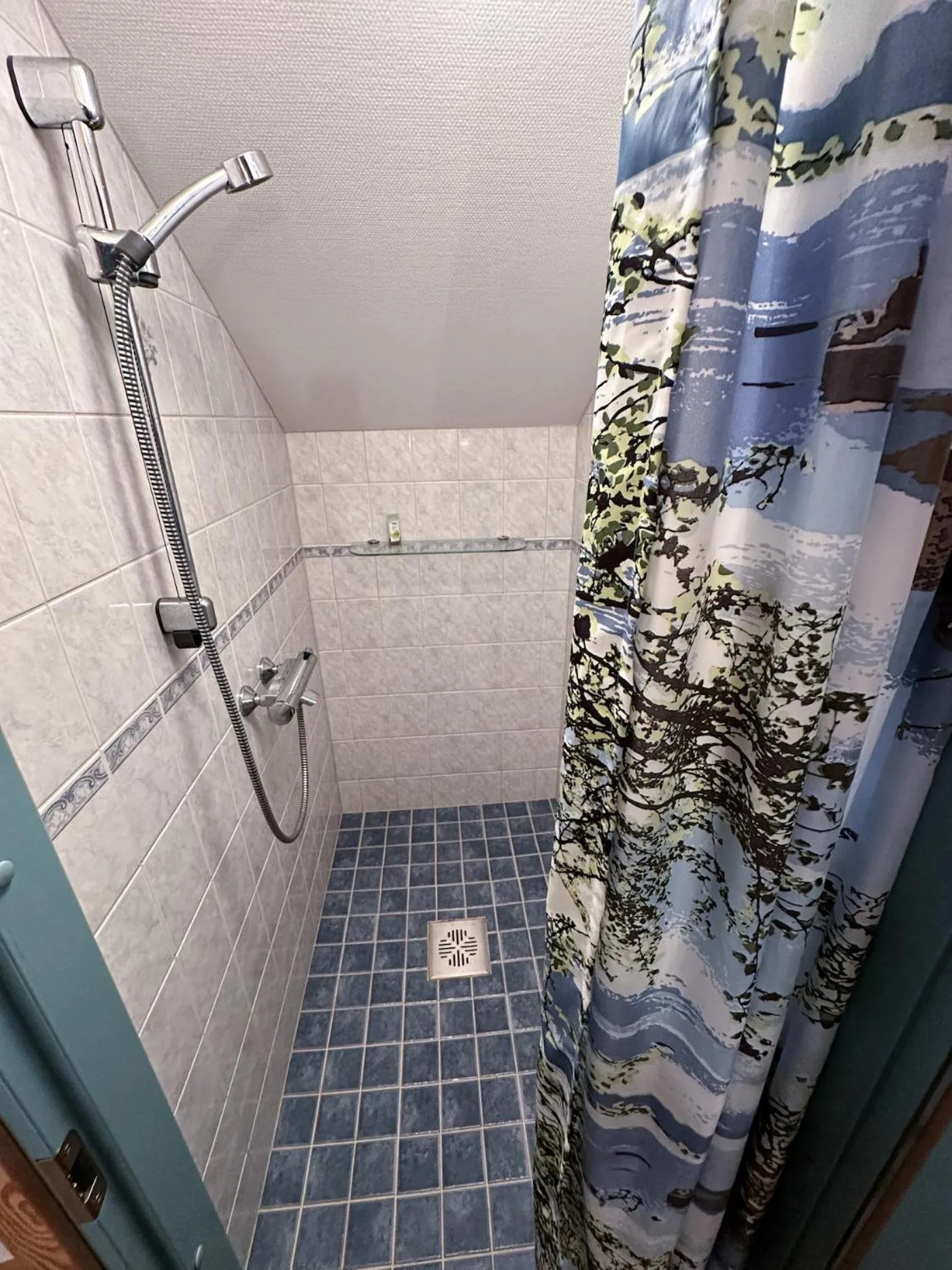 Shower in Napapiirin Järvilomat