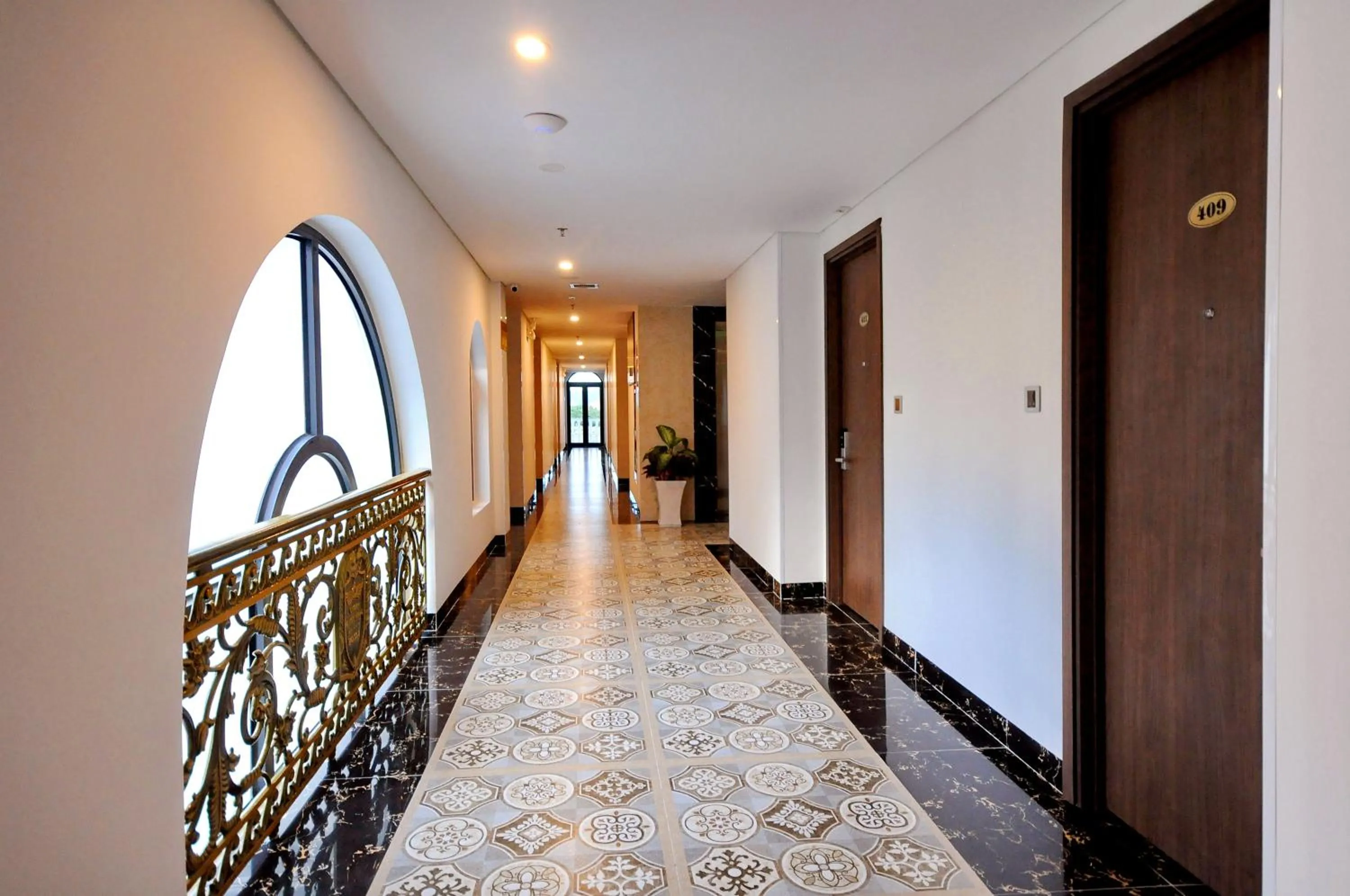 Quiet street view in Crown Nguyen Hoang Hotel