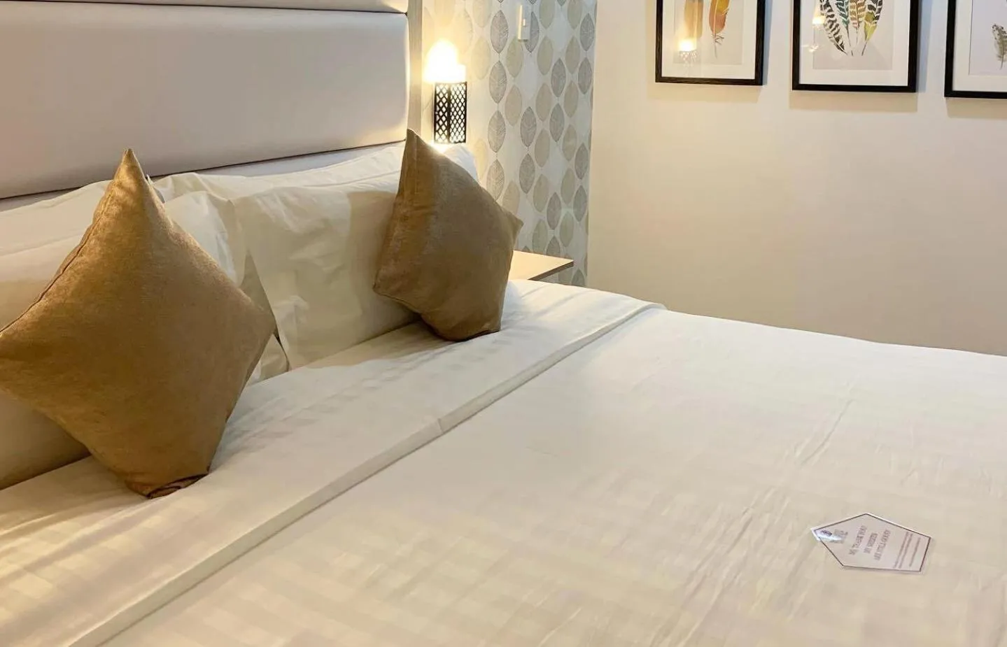 Bed in Amethyst Boutique Hotel Cebu powered by Cocotel