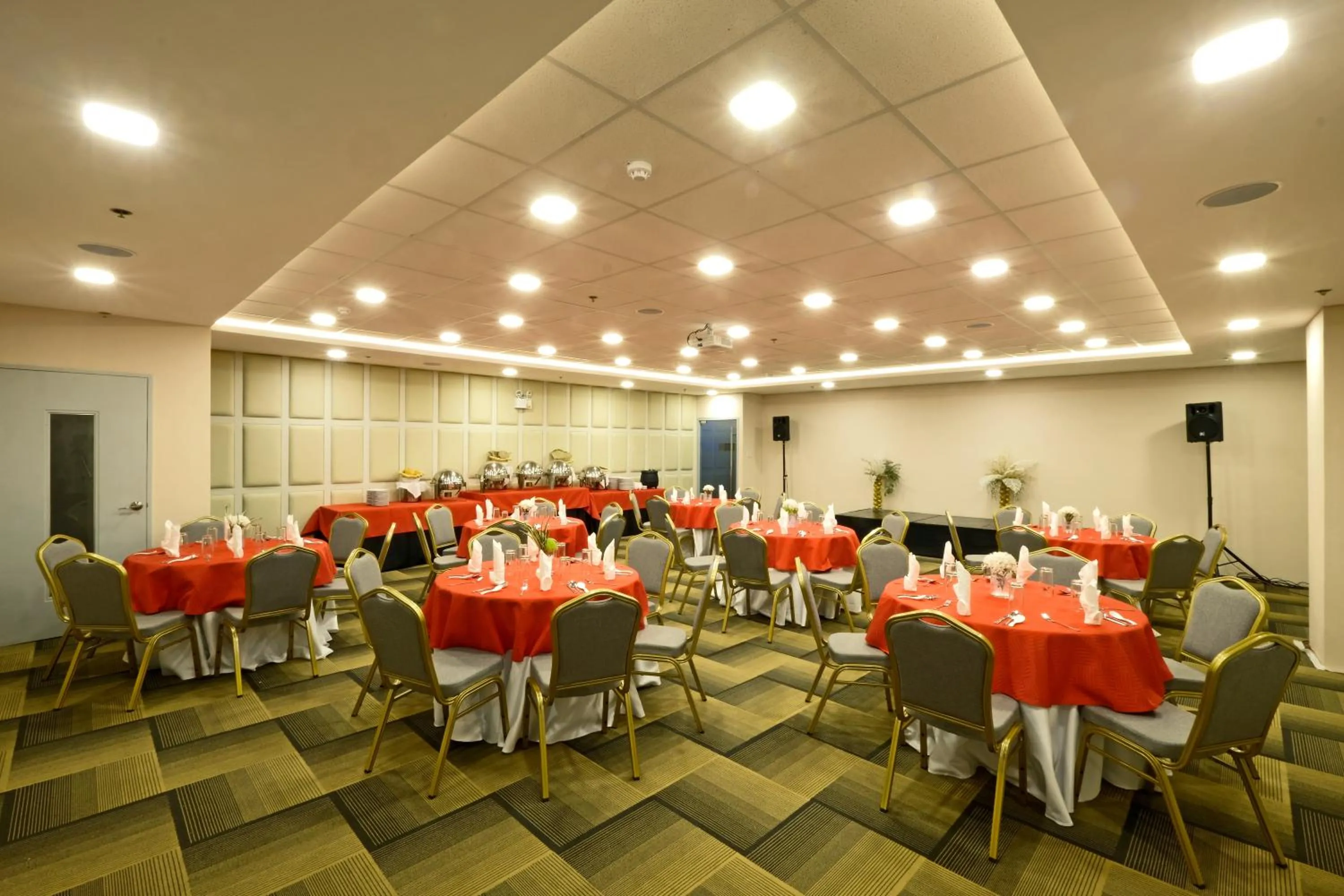 Business facilities in Amethyst Boutique Hotel Cebu powered by Cocotel