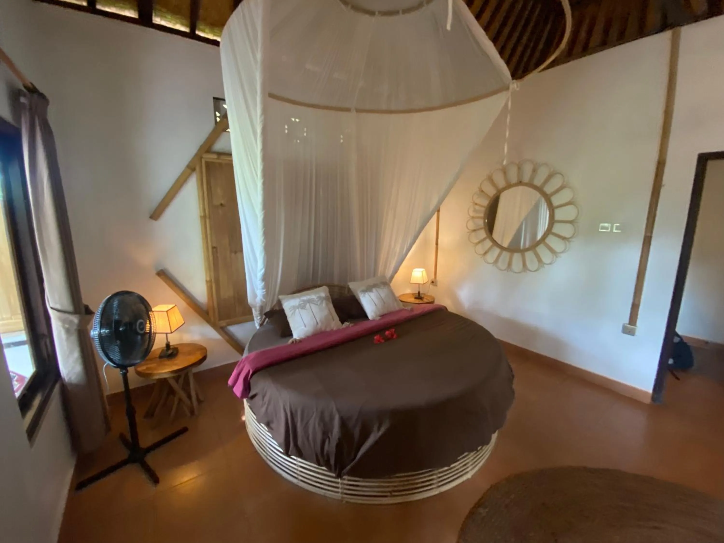 Bed in Great Mountain Views Villa Resort