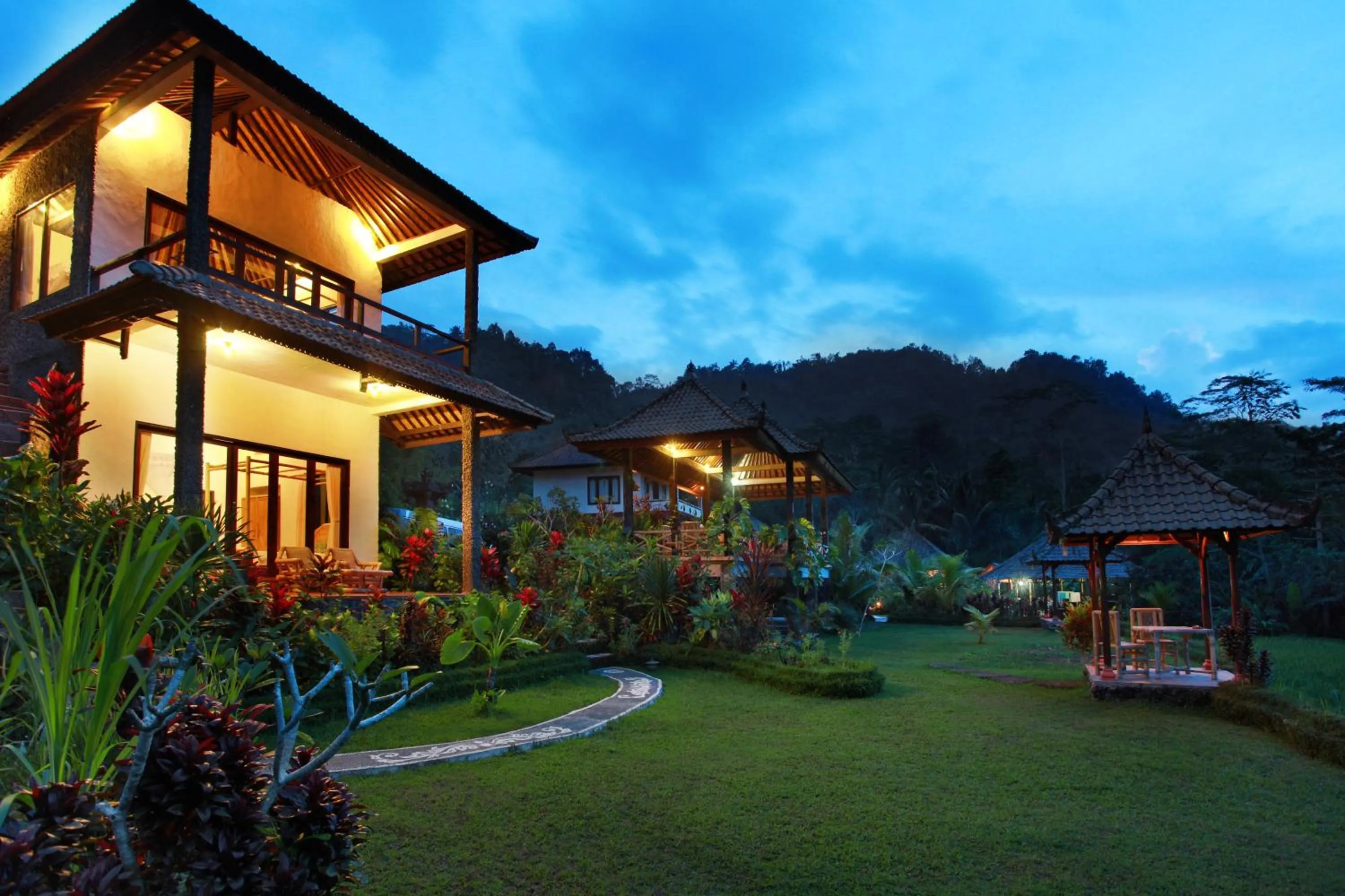 Property building in Great Mountain Views Villa Resort