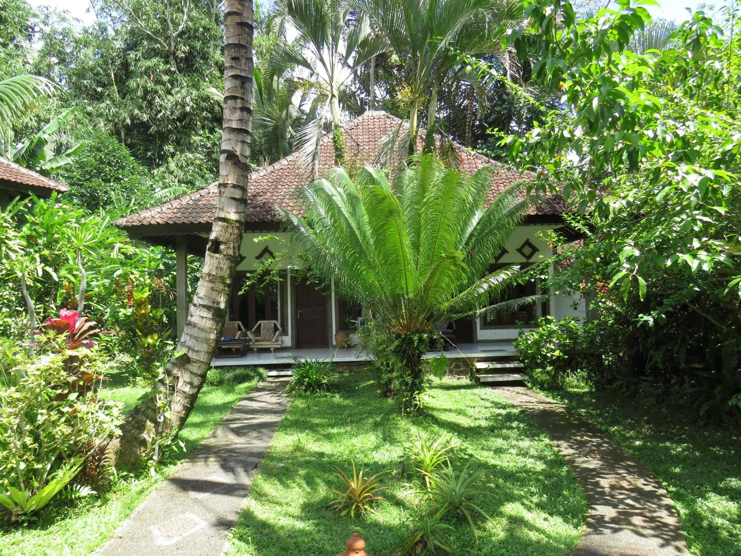 Garden in Great Mountain Views Villa Resort