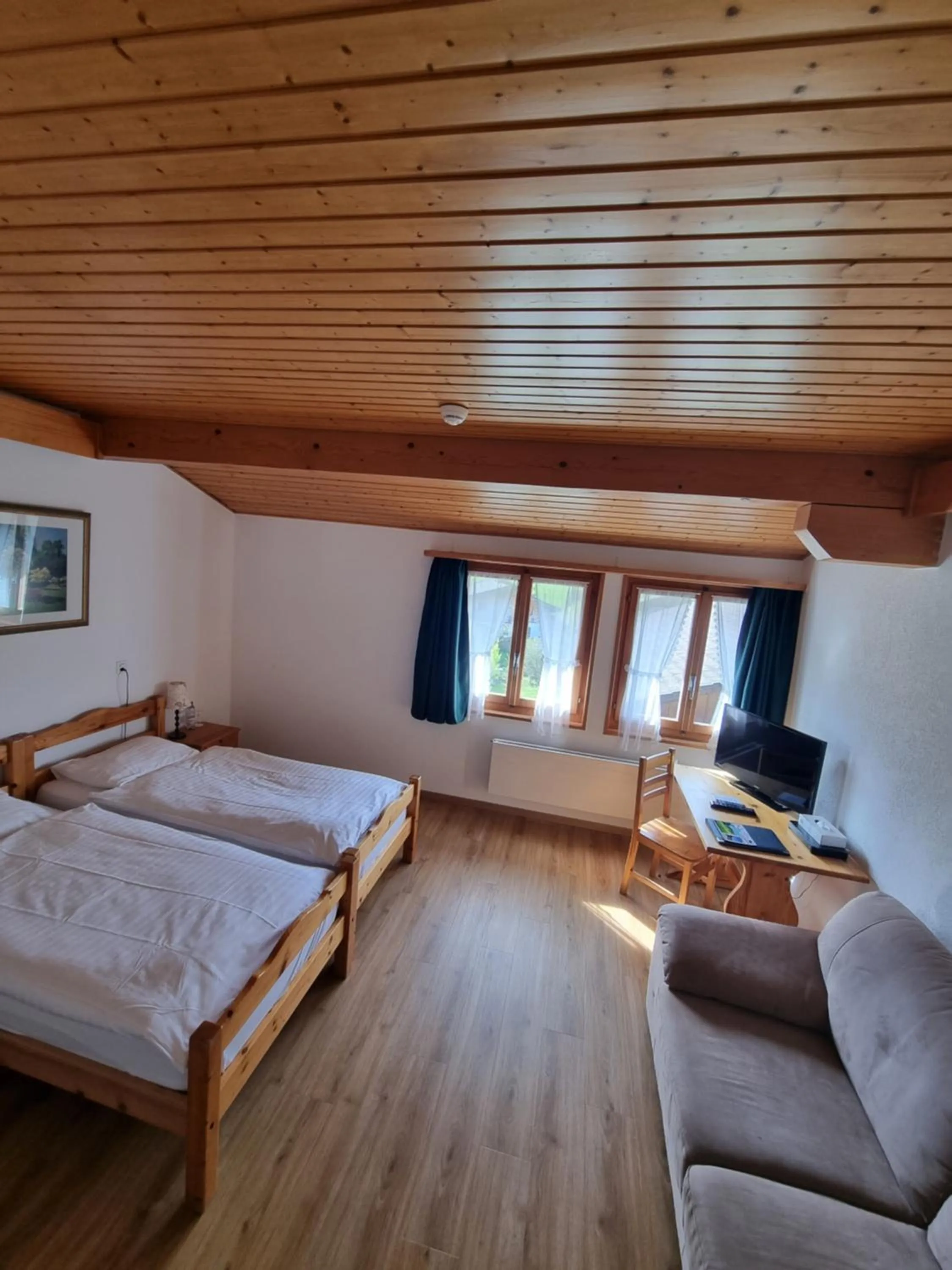 Bed in Hotel Roc et Neige