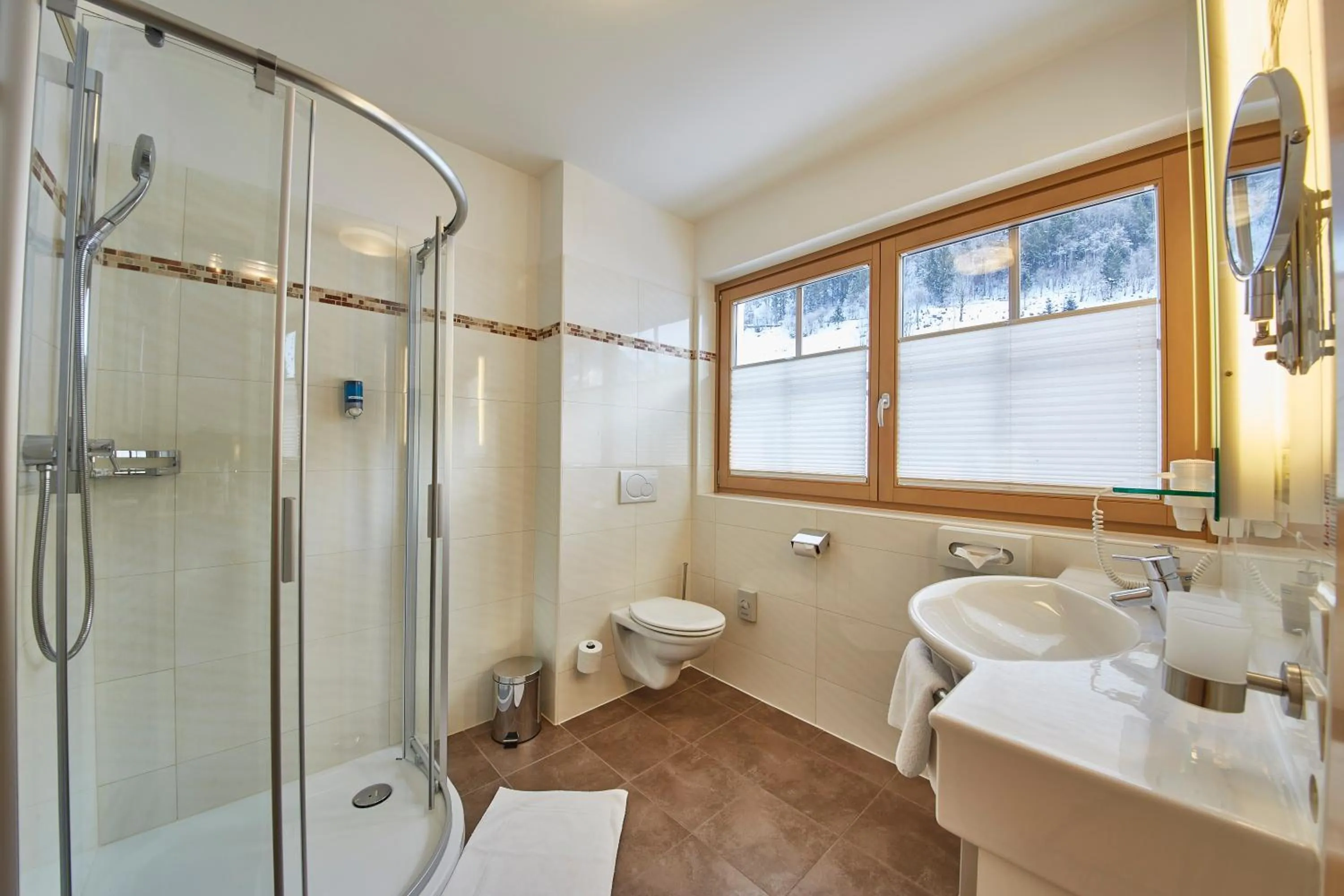 Bathroom in Hotel Römerhof