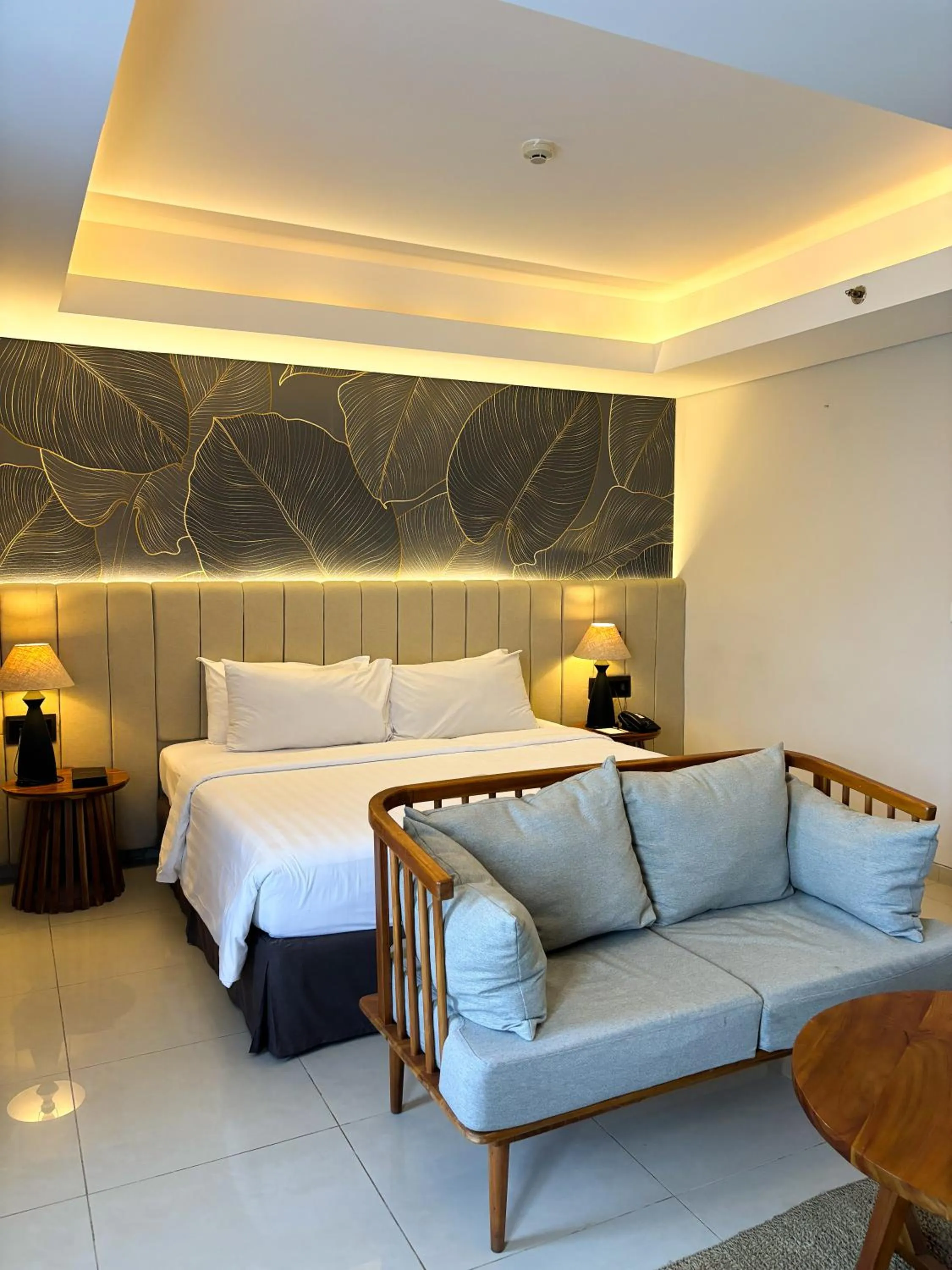 Property building, Bed in Crystalkuta Hotel - Bali