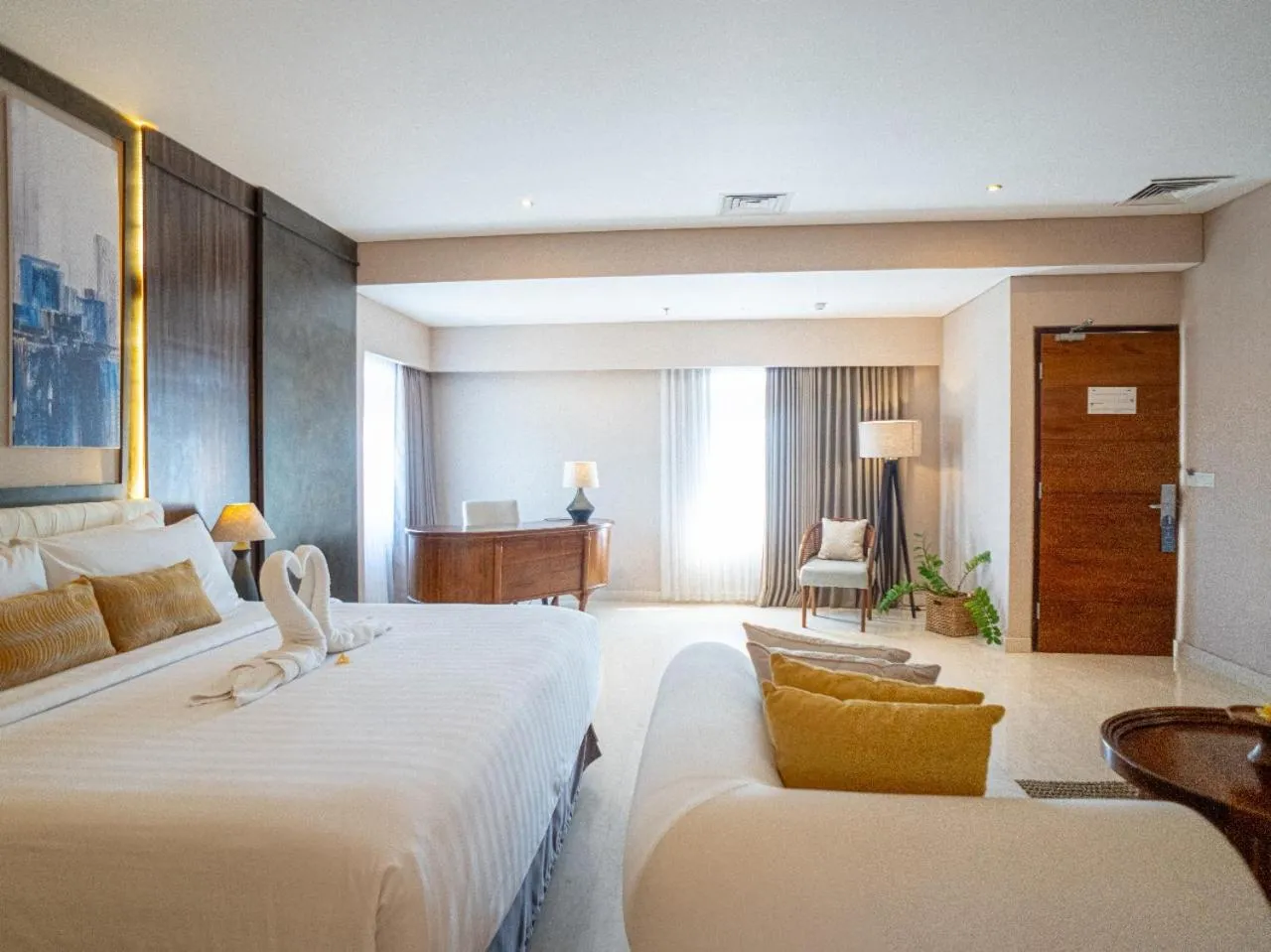 People, Bed in Crystalkuta Hotel - Bali