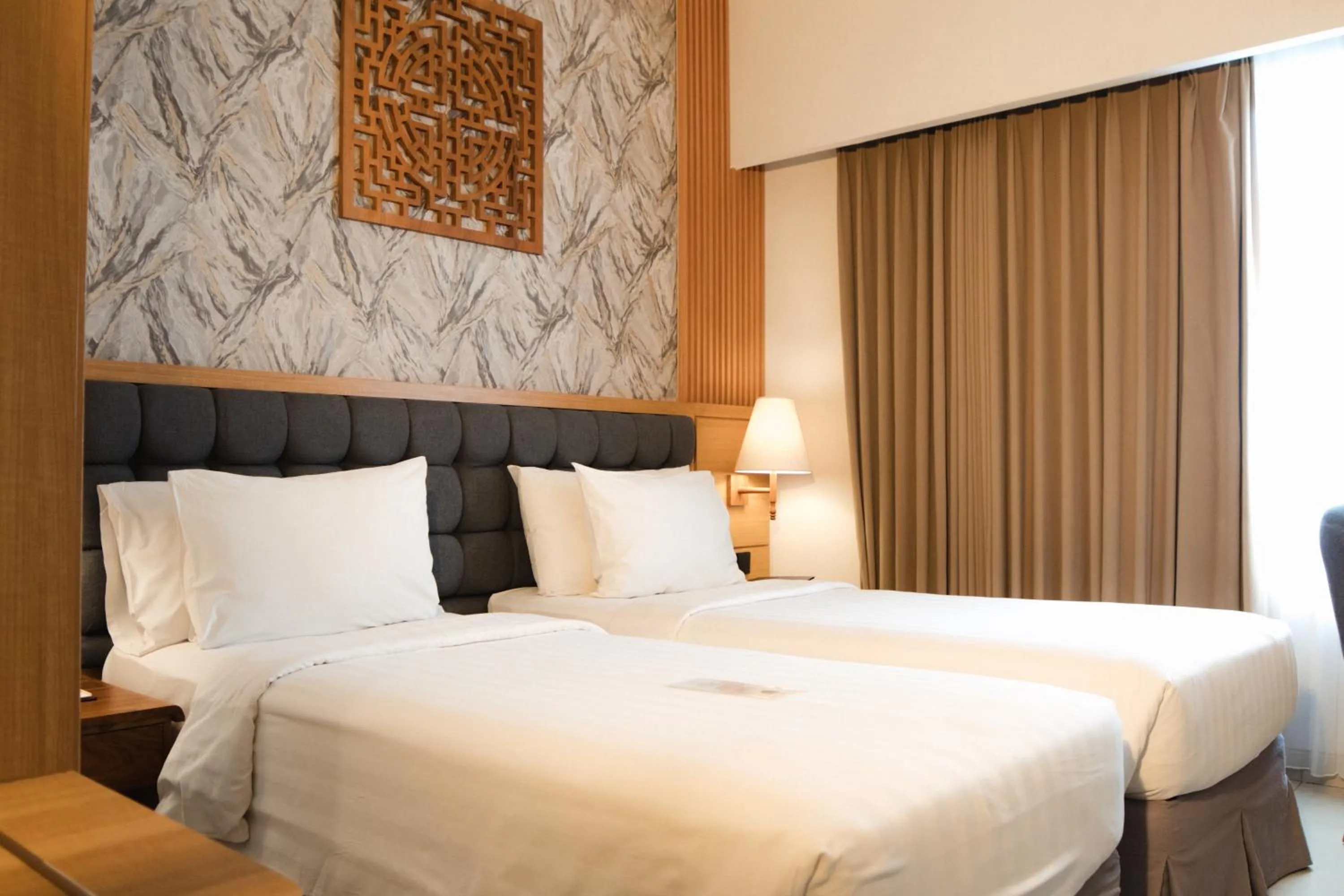 Bedroom, Bed in Crystalkuta Hotel - Bali