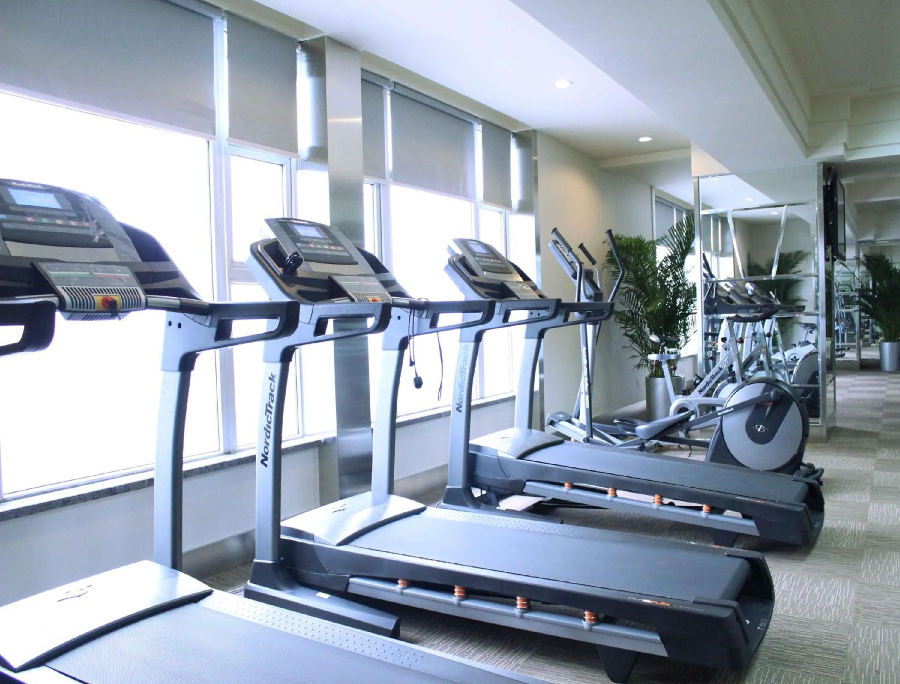 Fitness centre/facilities in Ramada Chengdu North