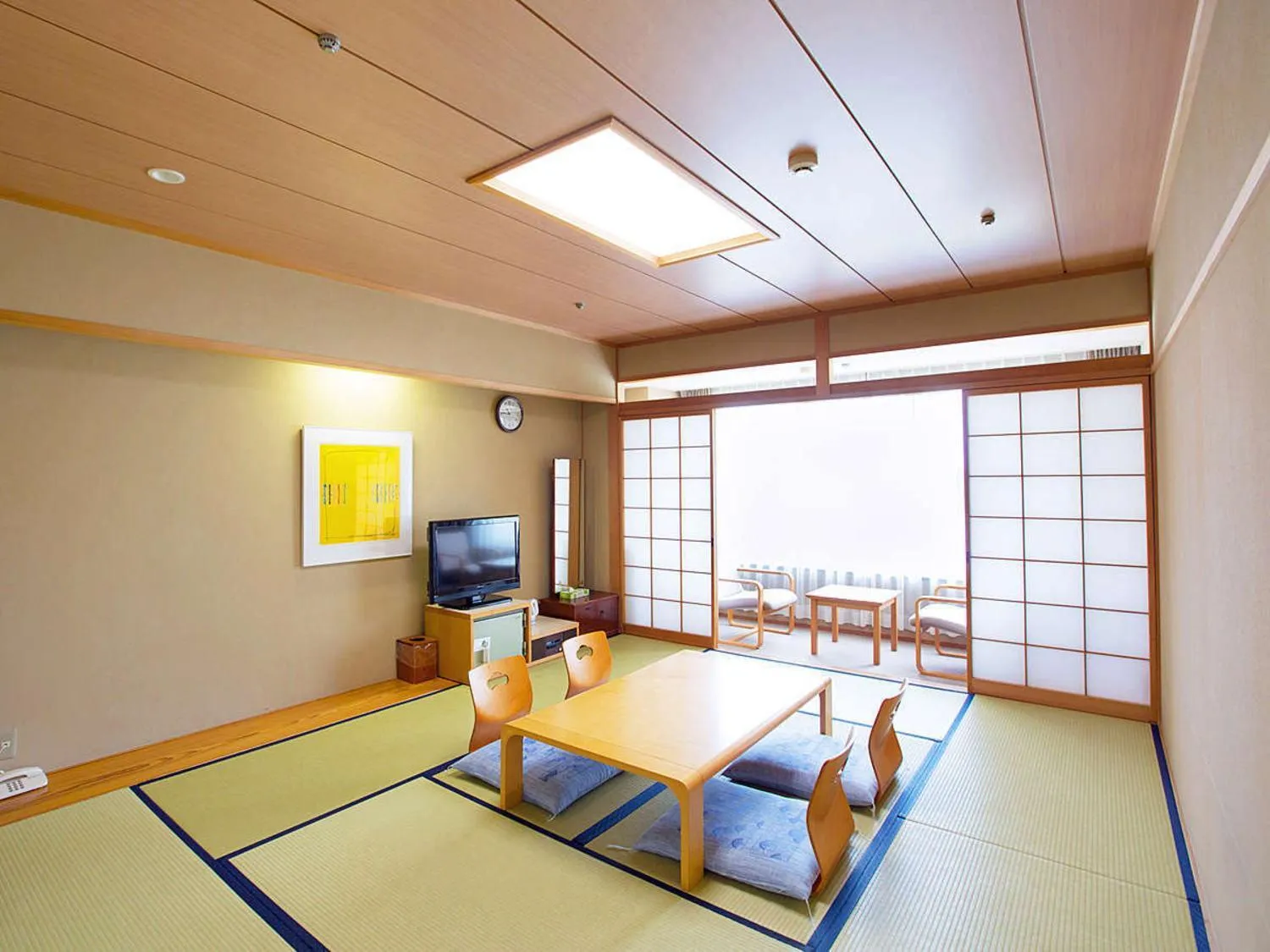 Photo of the whole room in New Greenpia Tsunan