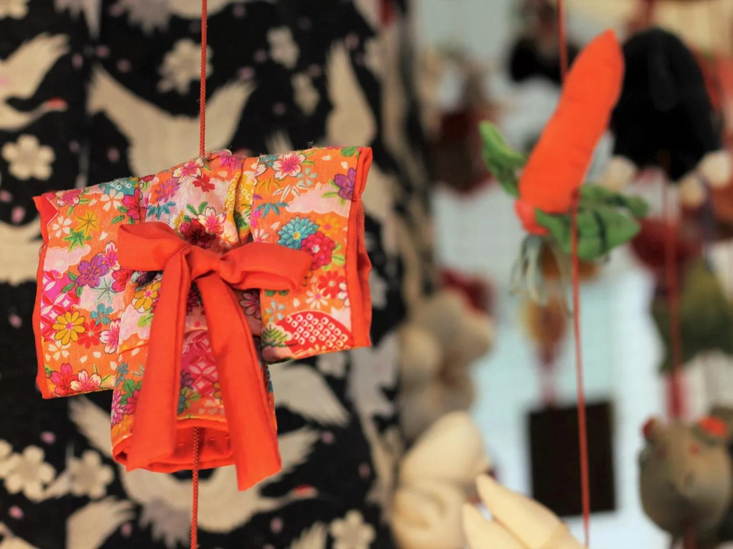 Decorative detail in New Greenpia Tsunan